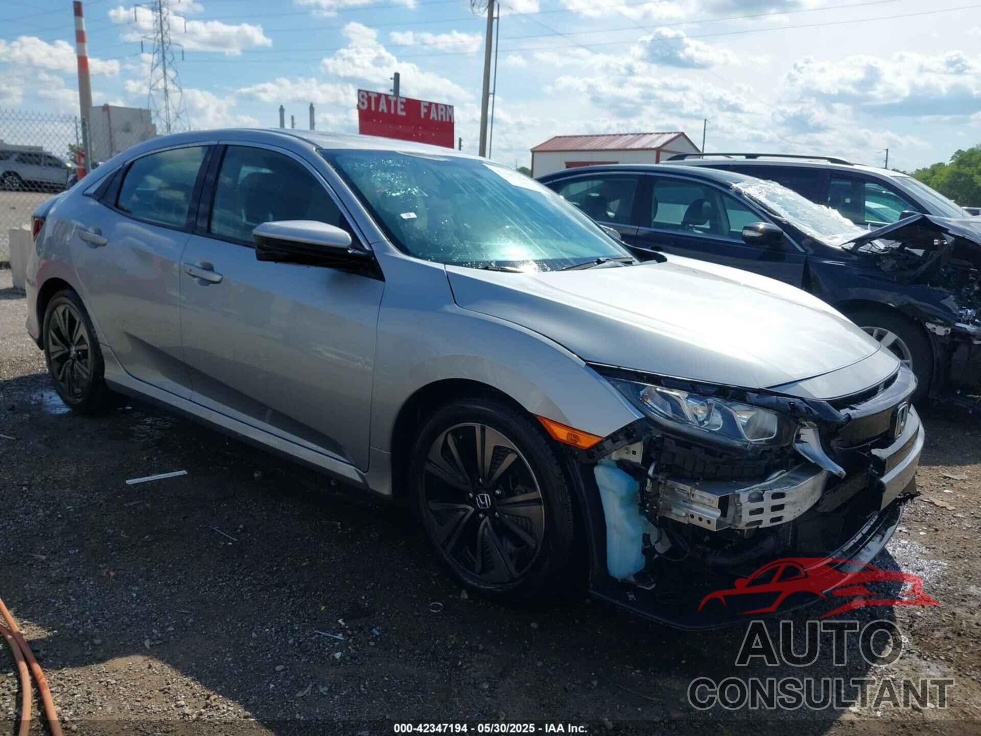 HONDA CIVIC 2018 - SHHFK7H51JU202411