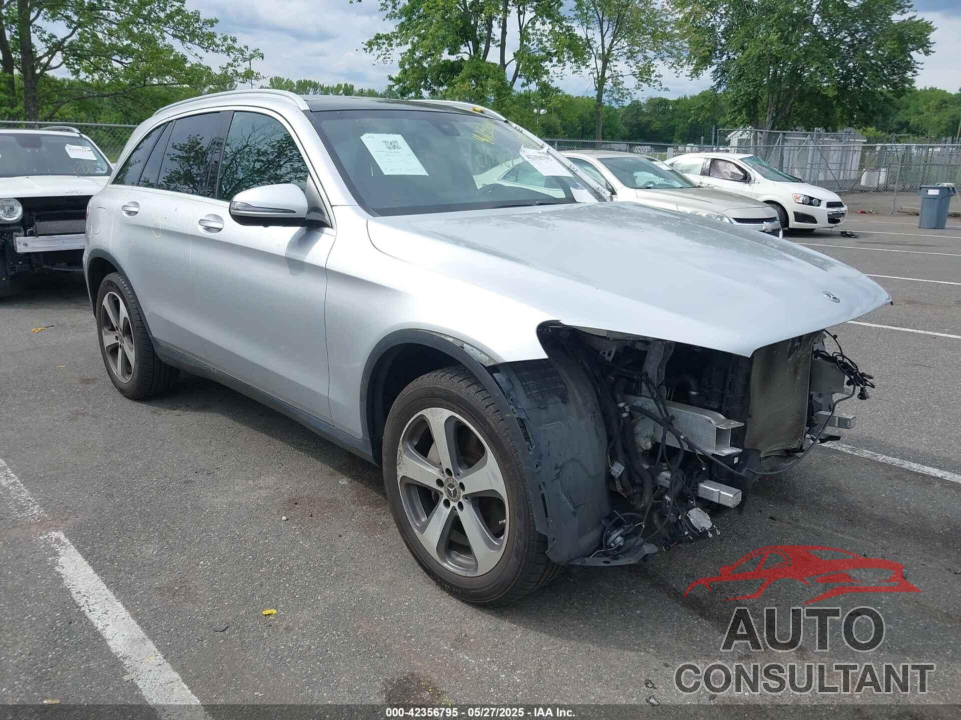 MERCEDES-BENZ GLC 300 2019 - WDC0G4KB7KF626348