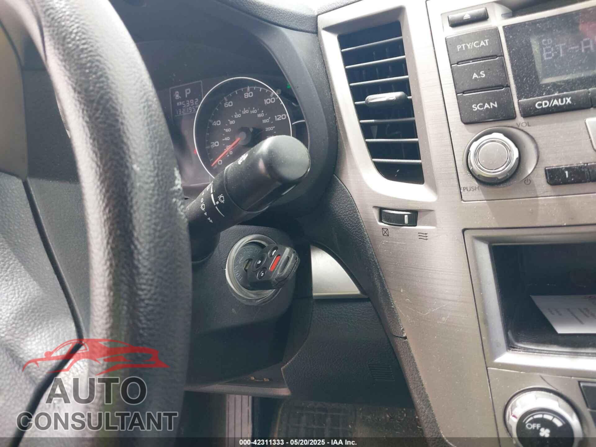 SUBARU LEGACY 2013 - 4S3BMBA62D3030438