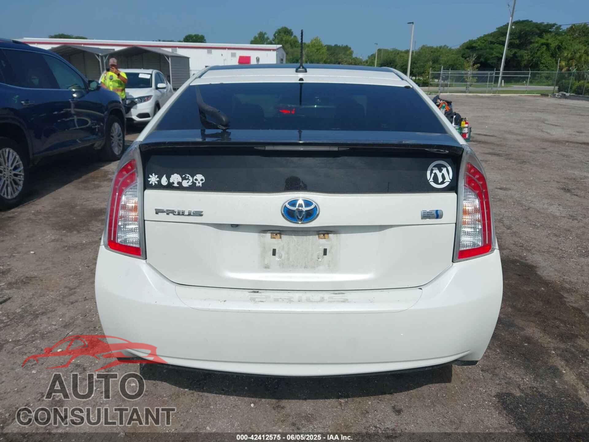 TOYOTA PRIUS 2014 - JTDKN3DU4E1749488