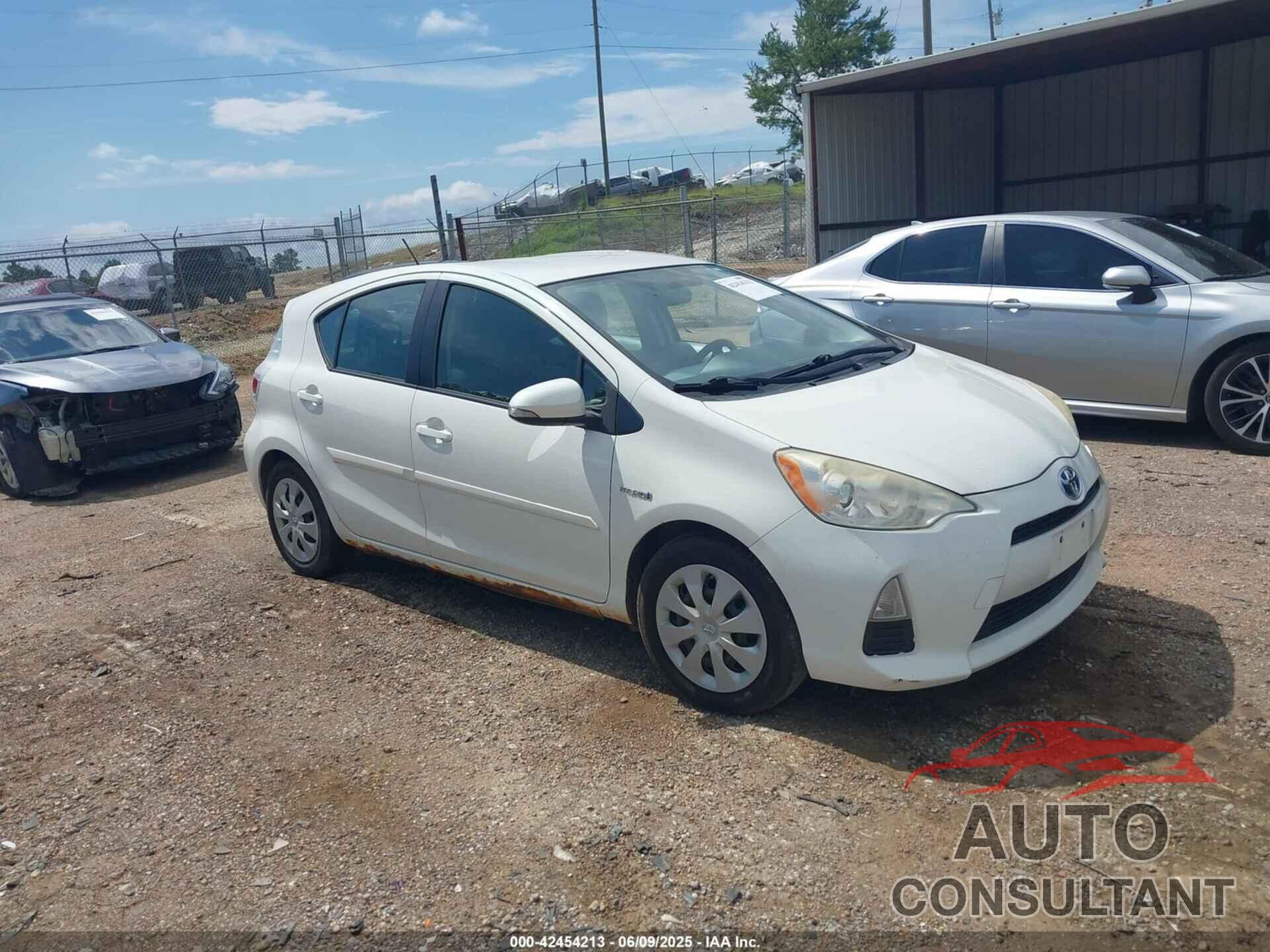 TOYOTA PRIUS C 2012 - JTDKDTB36C1009273