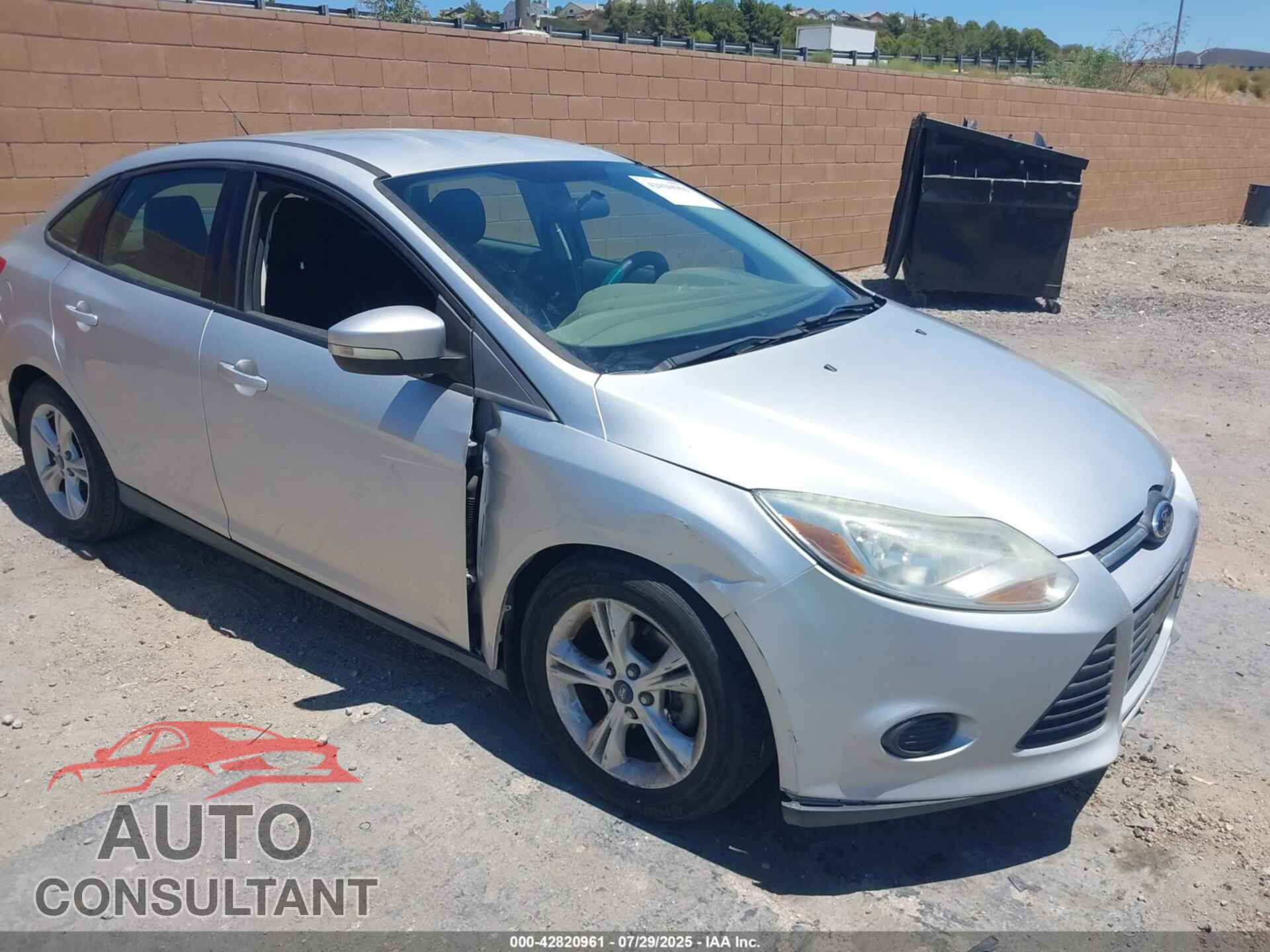 FORD FOCUS 2014 - 1FADP3F22EL432303