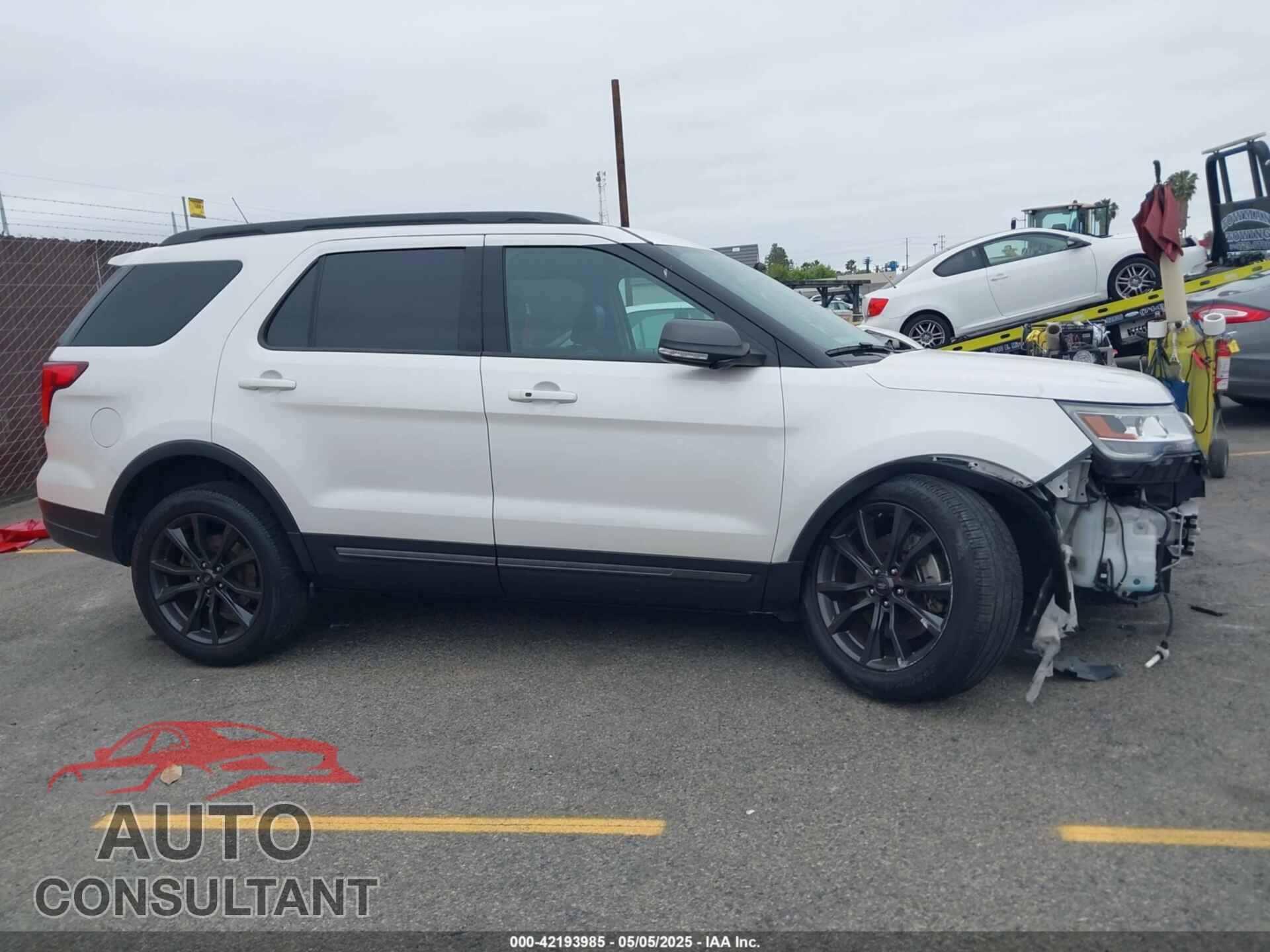 FORD EXPLORER 2018 - 1FM5K7D83JGB65716