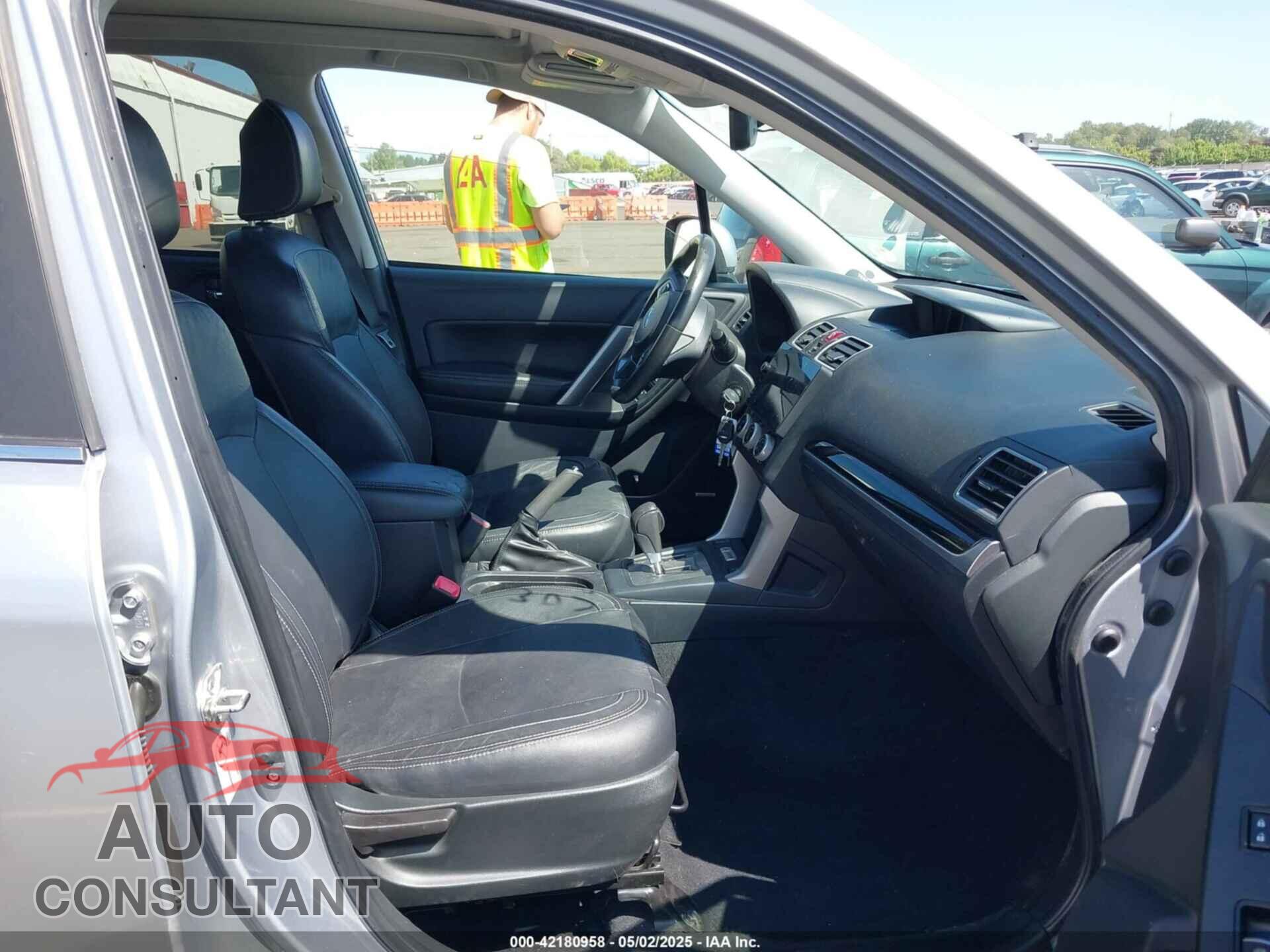 SUBARU FORESTER 2017 - JF2SJARC4HH510939