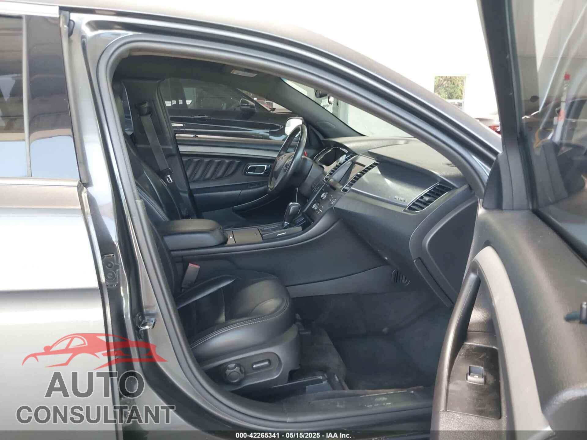FORD TAURUS 2016 - 1FAHP2E83GG146392