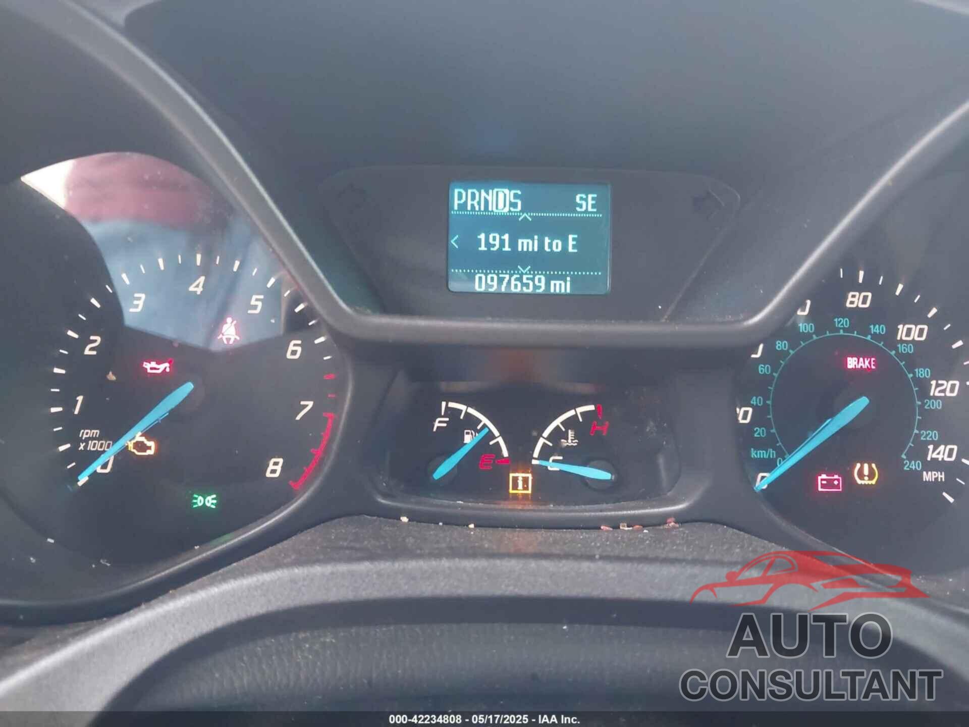 FORD TRANSIT CONNECT 2017 - NM0LS7F77H1315403