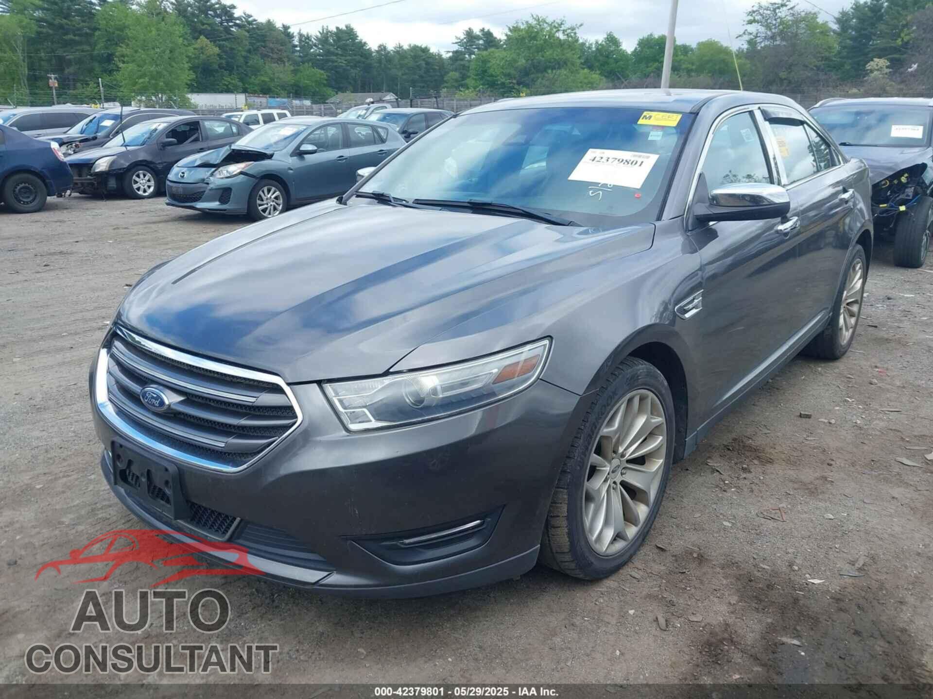 FORD TAURUS 2018 - 1FAHP2F8XJG109622