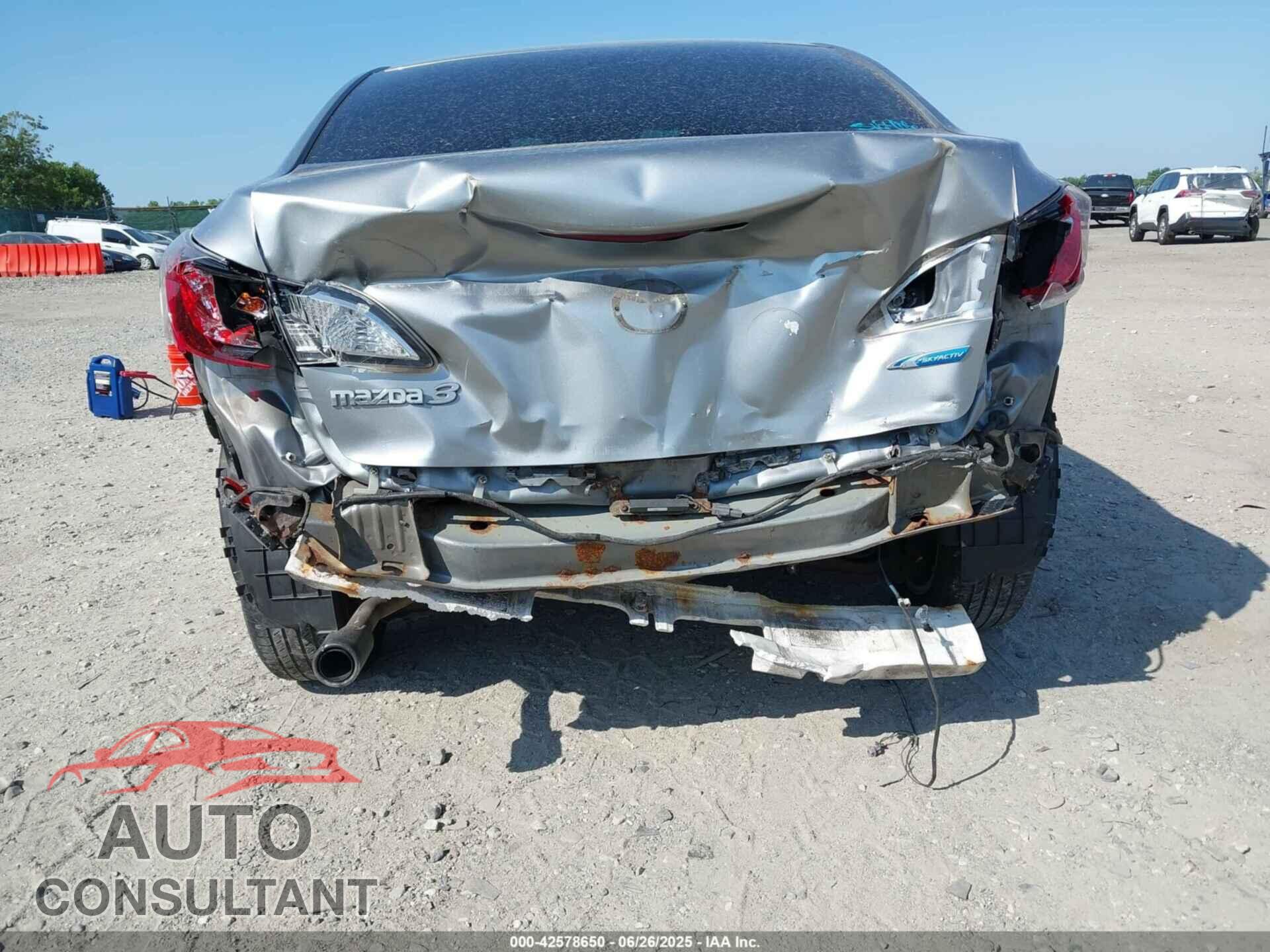 MAZDA MAZDA3 2013 - JM1BL1WP5D1823713