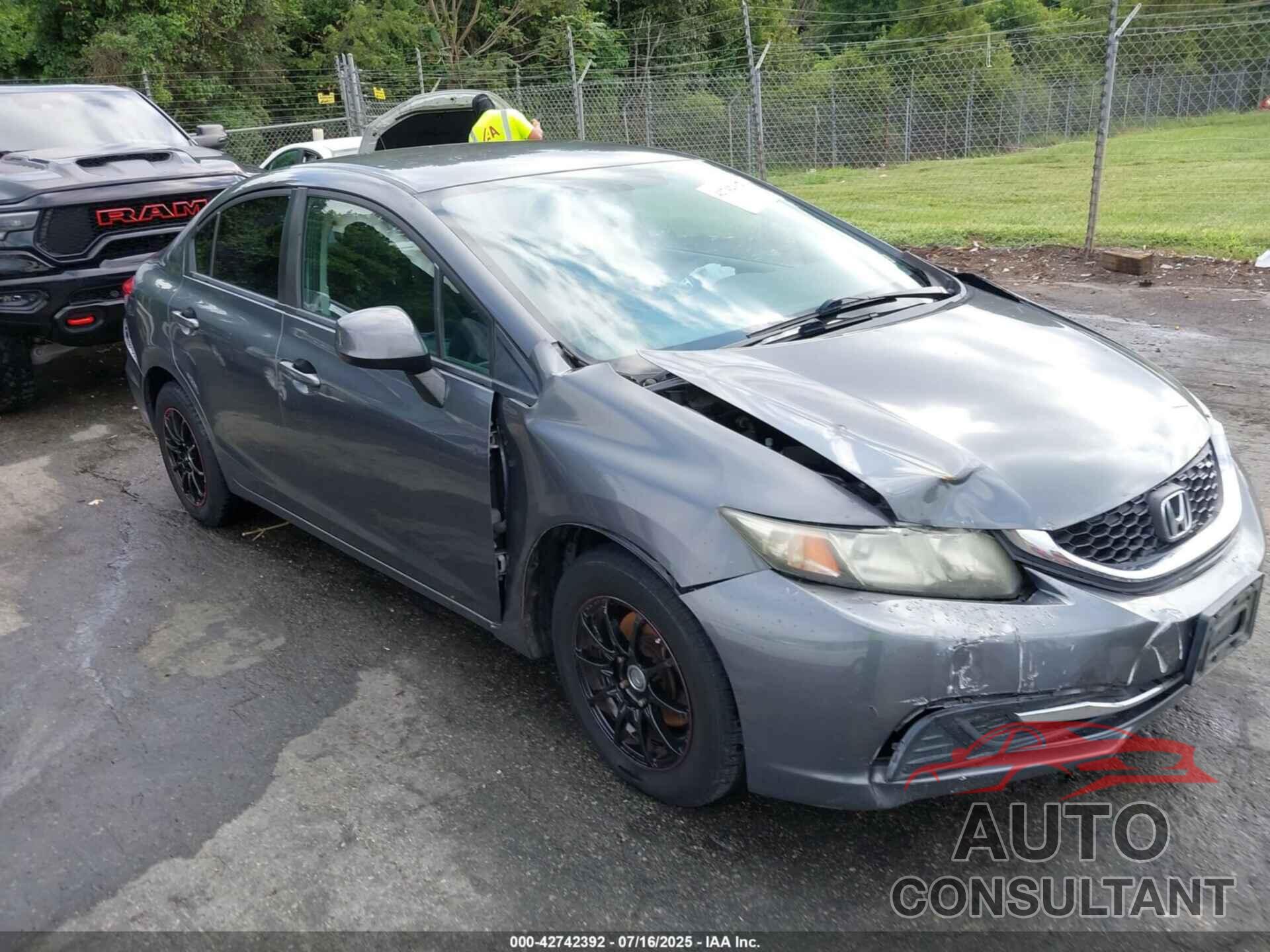 HONDA CIVIC 2013 - 19XFB2F51DE222031