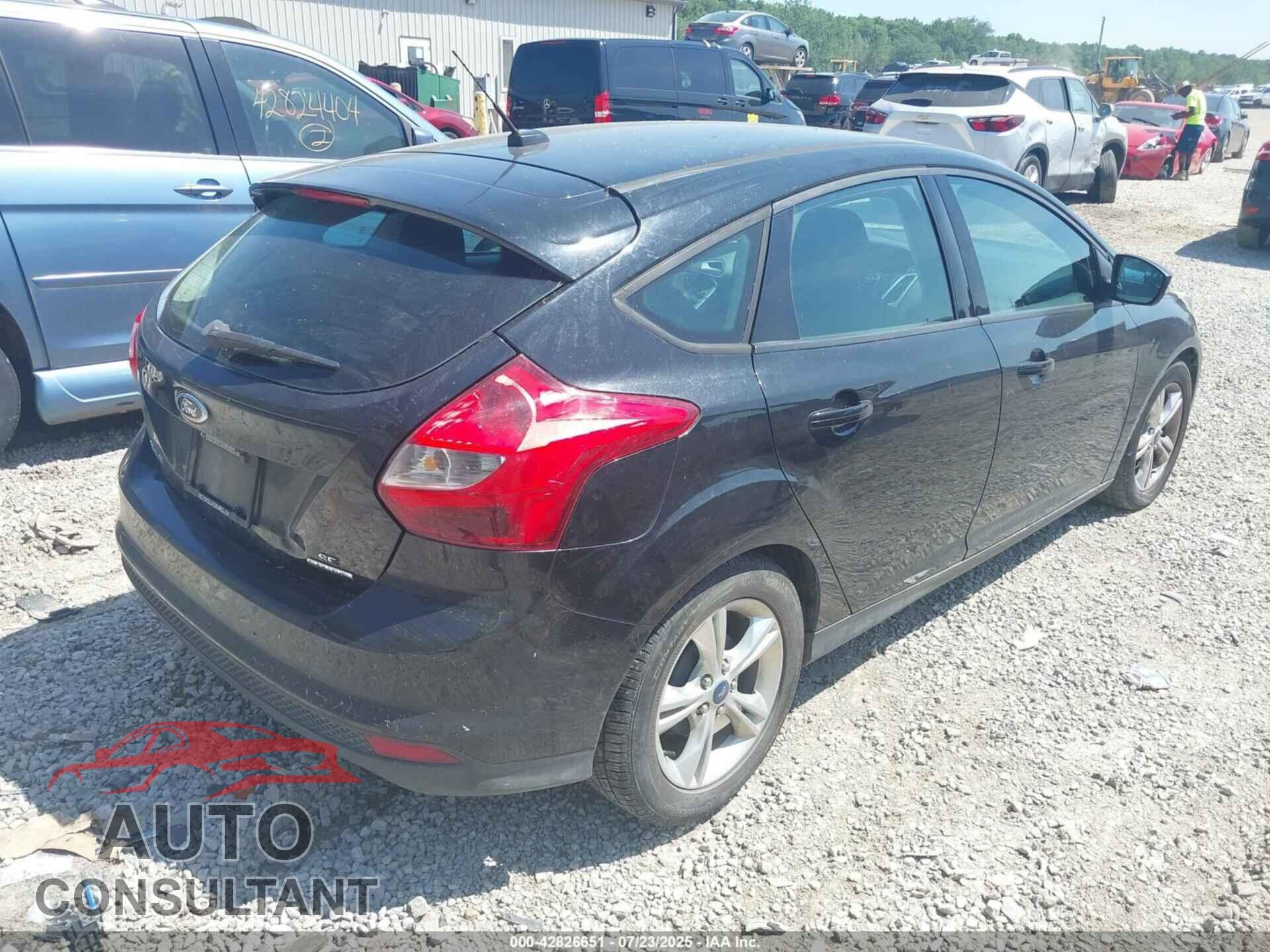 FORD FOCUS 2014 - 1FADP3K25EL107554