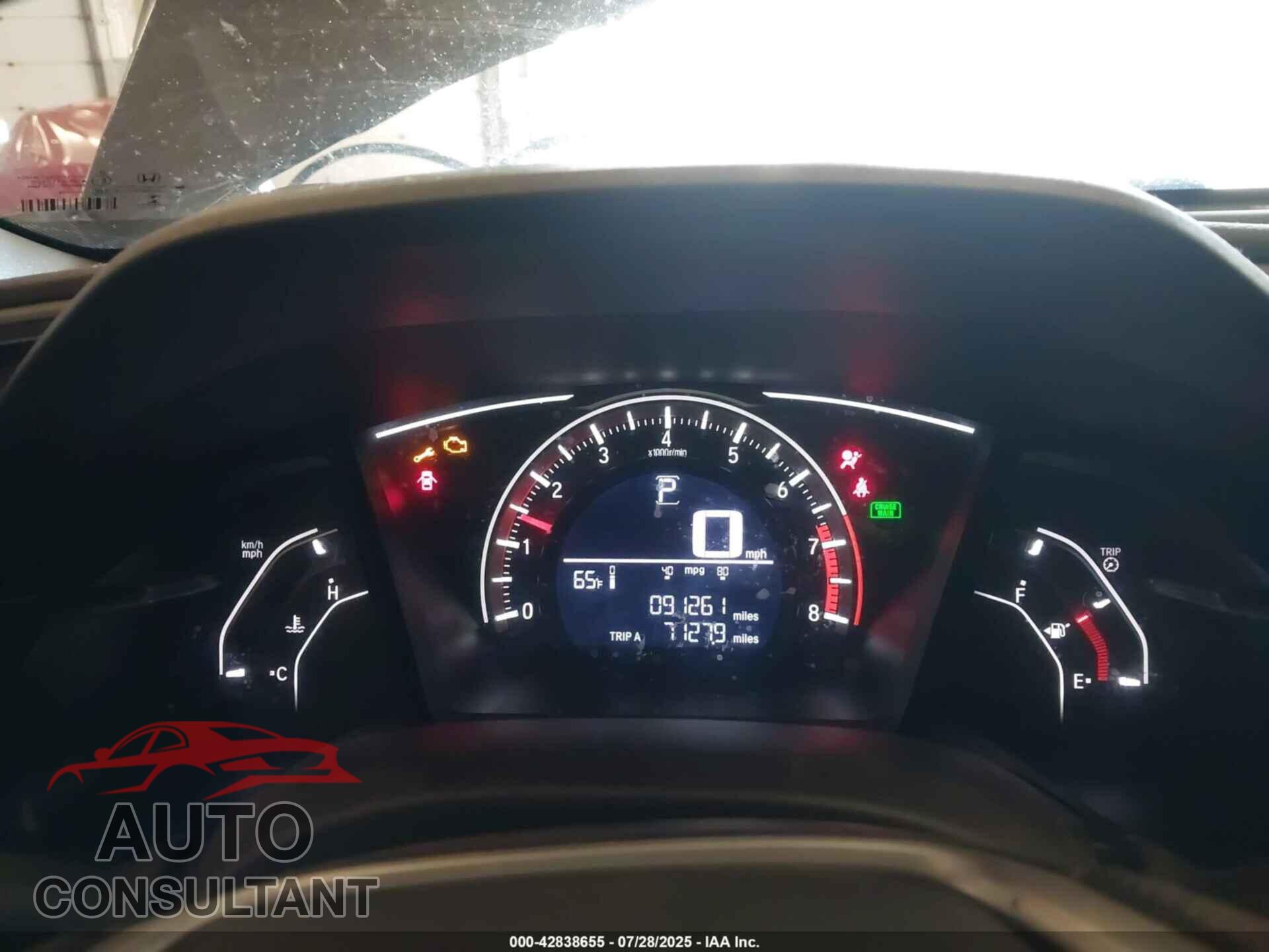 HONDA CIVIC 2018 - 2HGFC2F54JH511869