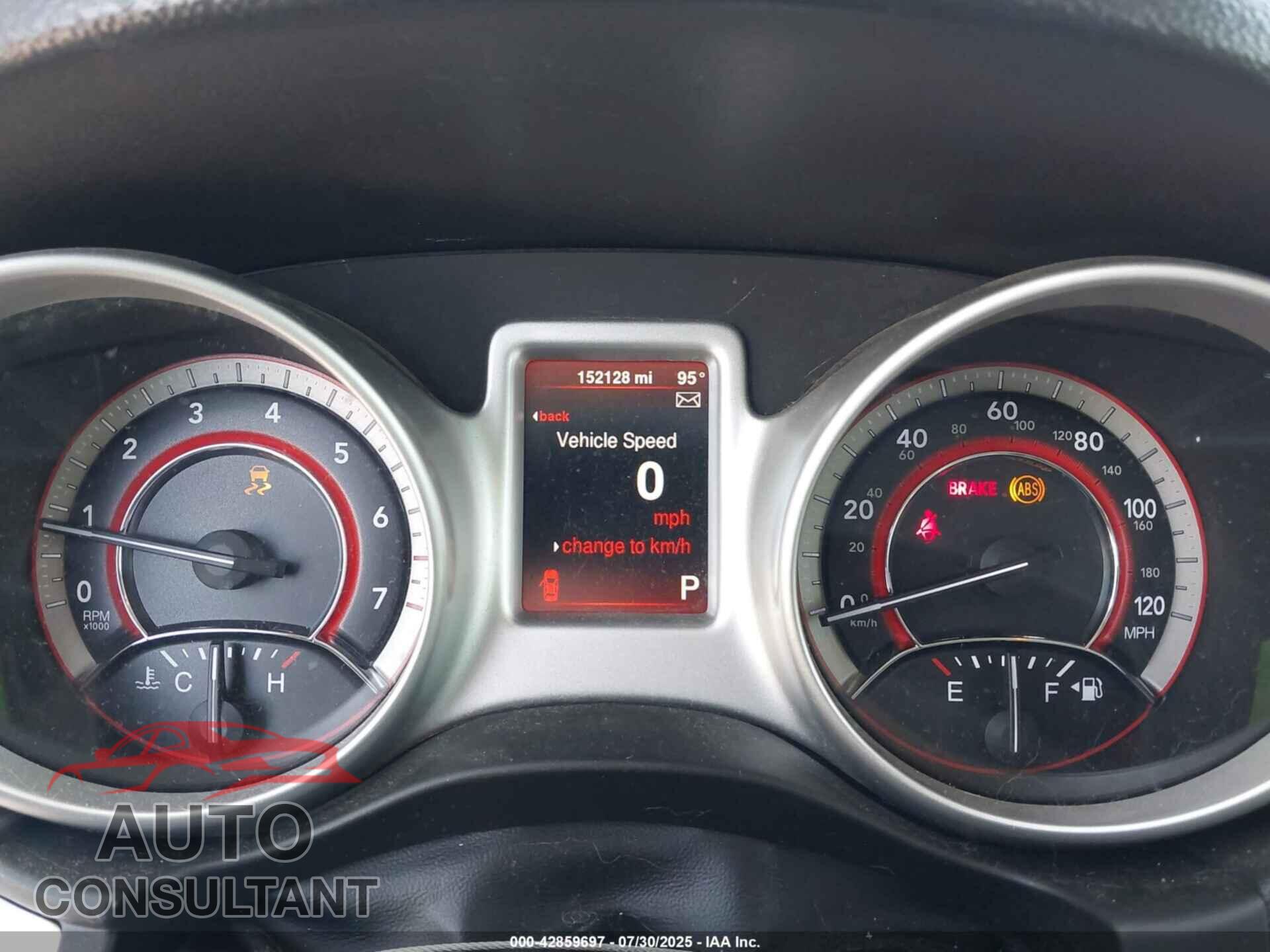 DODGE JOURNEY 2015 - 3C4PDCBB4FT700554