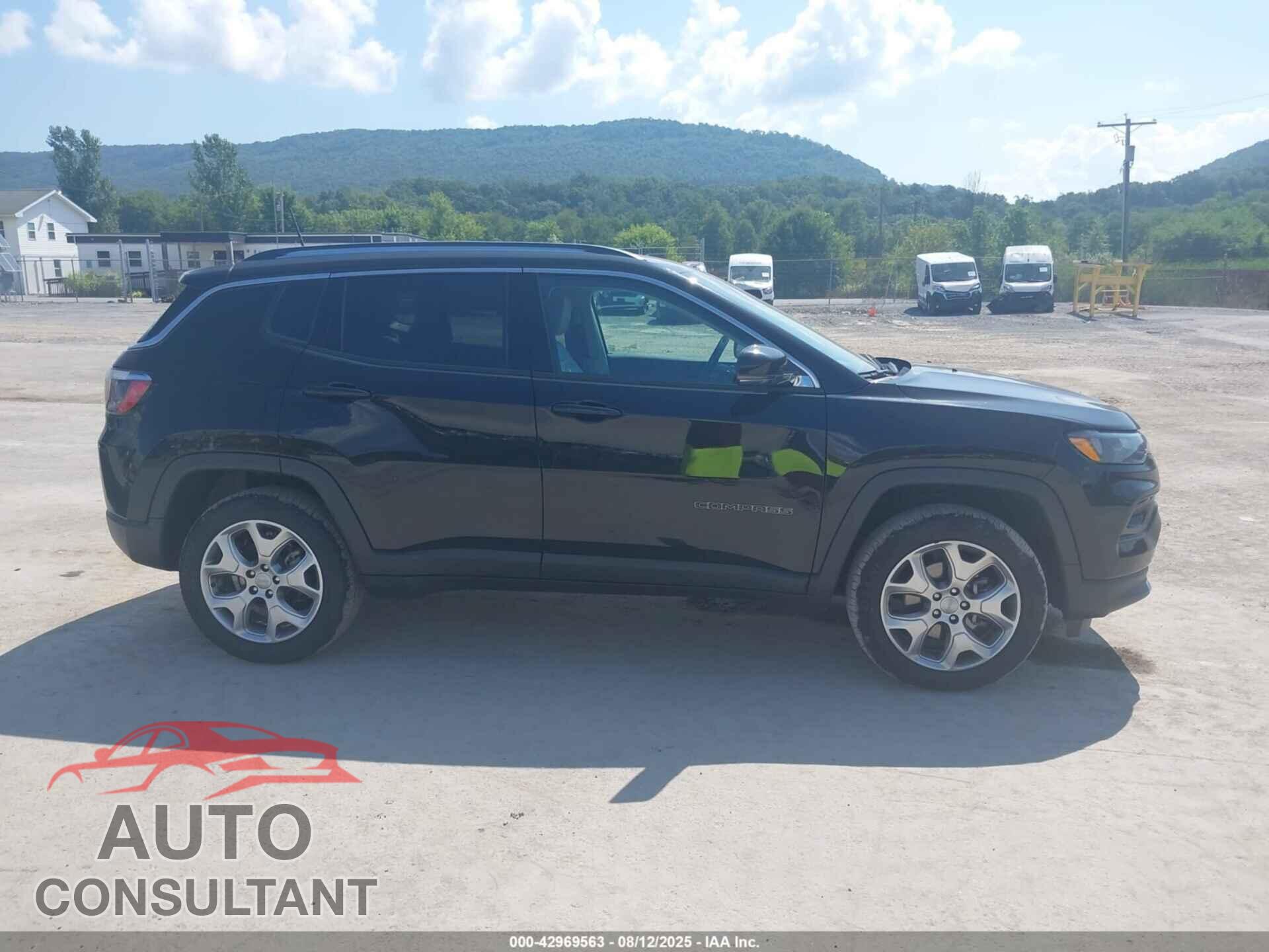 JEEP COMPASS 2022 - 3C4NJDCB1NT131083