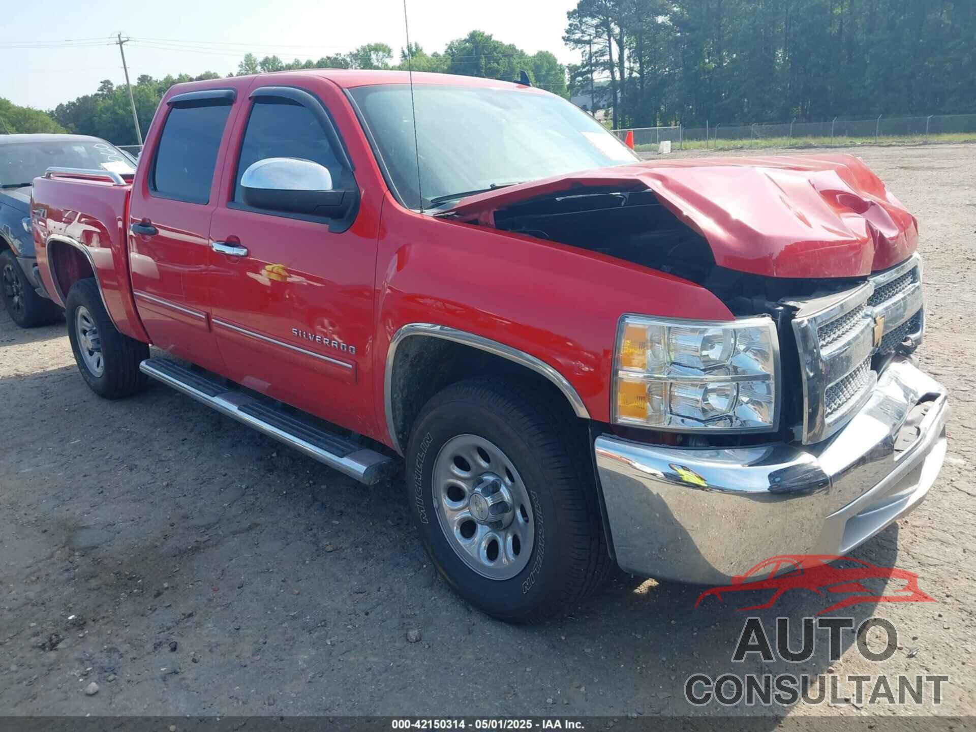 CHEVROLET SILVERADO 1500 2013 - 3GCPCSEA1DG113637