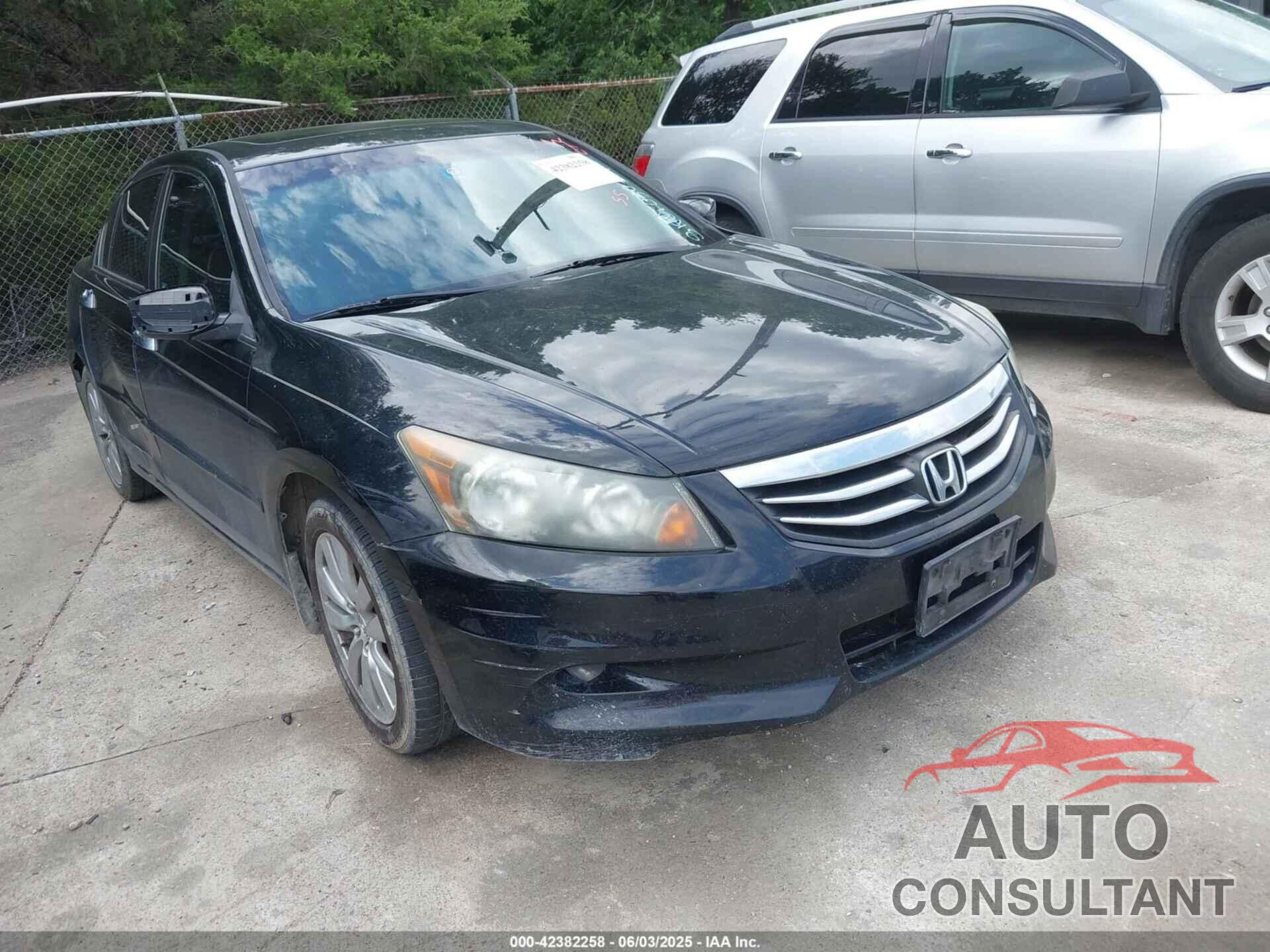 HONDA ACCORD 2012 - 1HGCP3F86CA030319