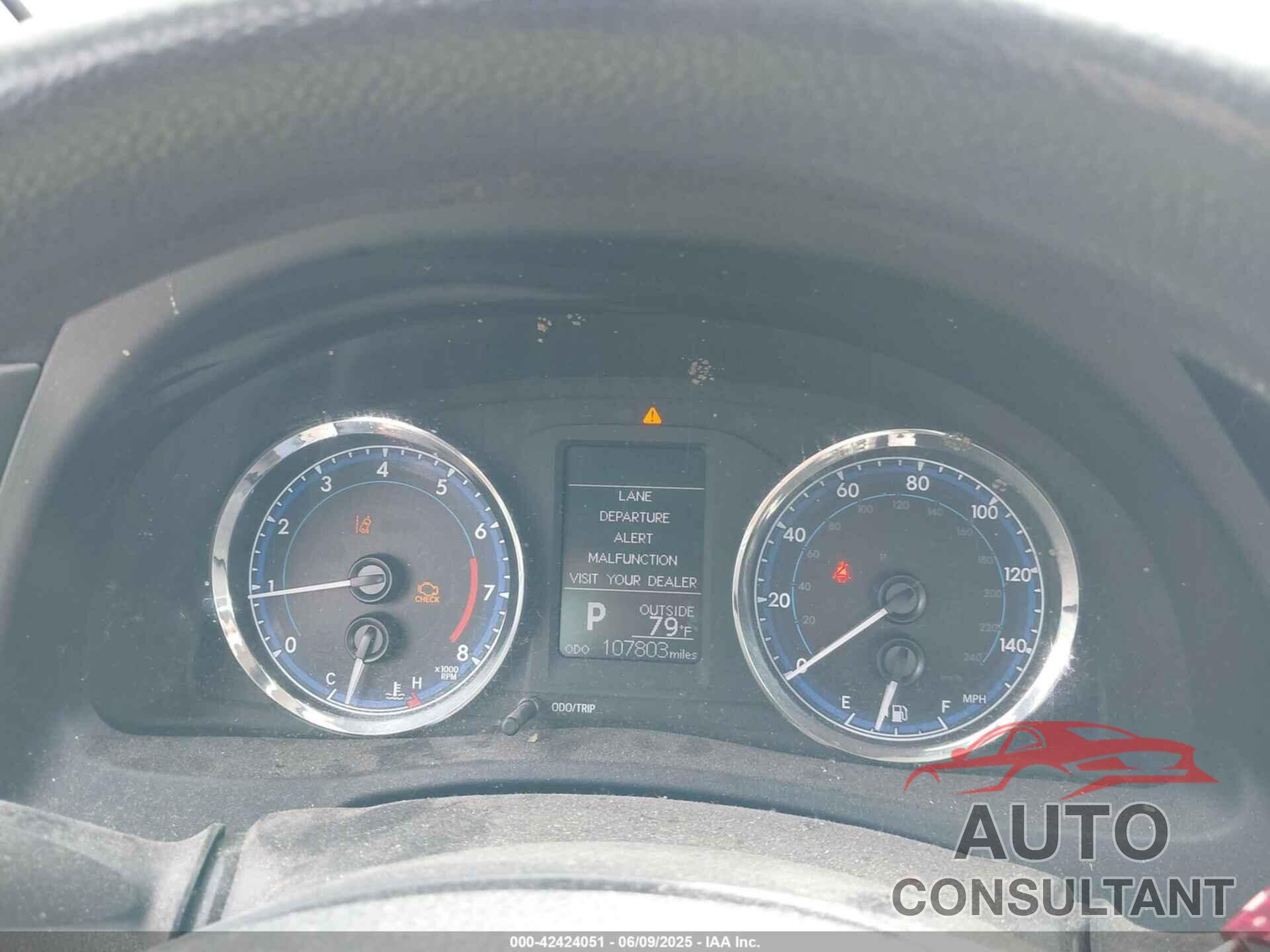 TOYOTA COROLLA 2019 - 2T1BURHE2KC134275