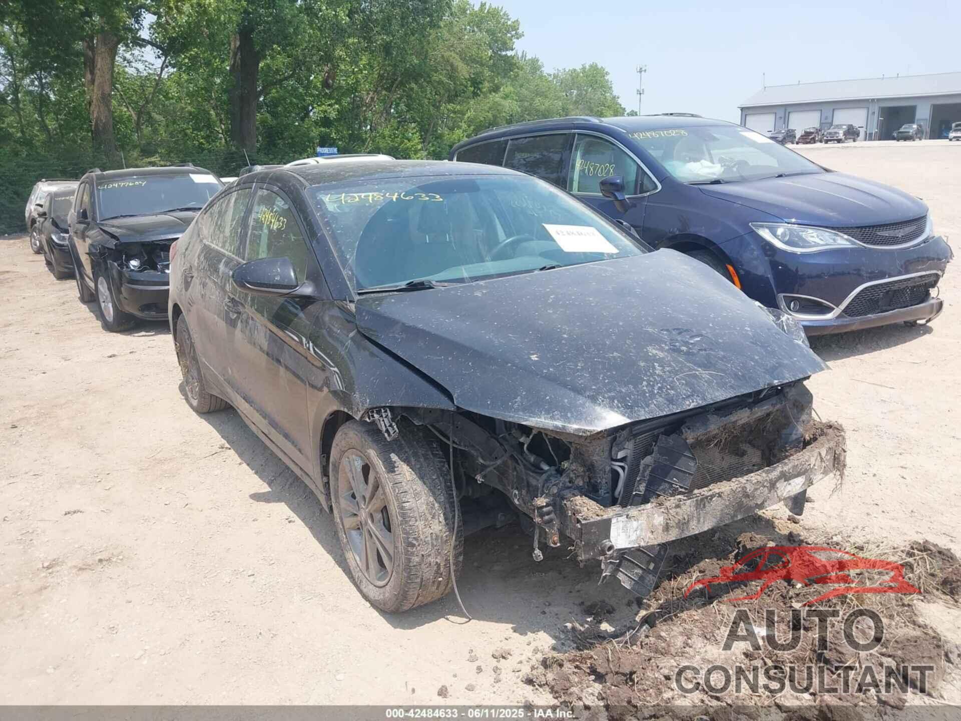 HYUNDAI ELANTRA 2017 - KMHD84LF2HU099020