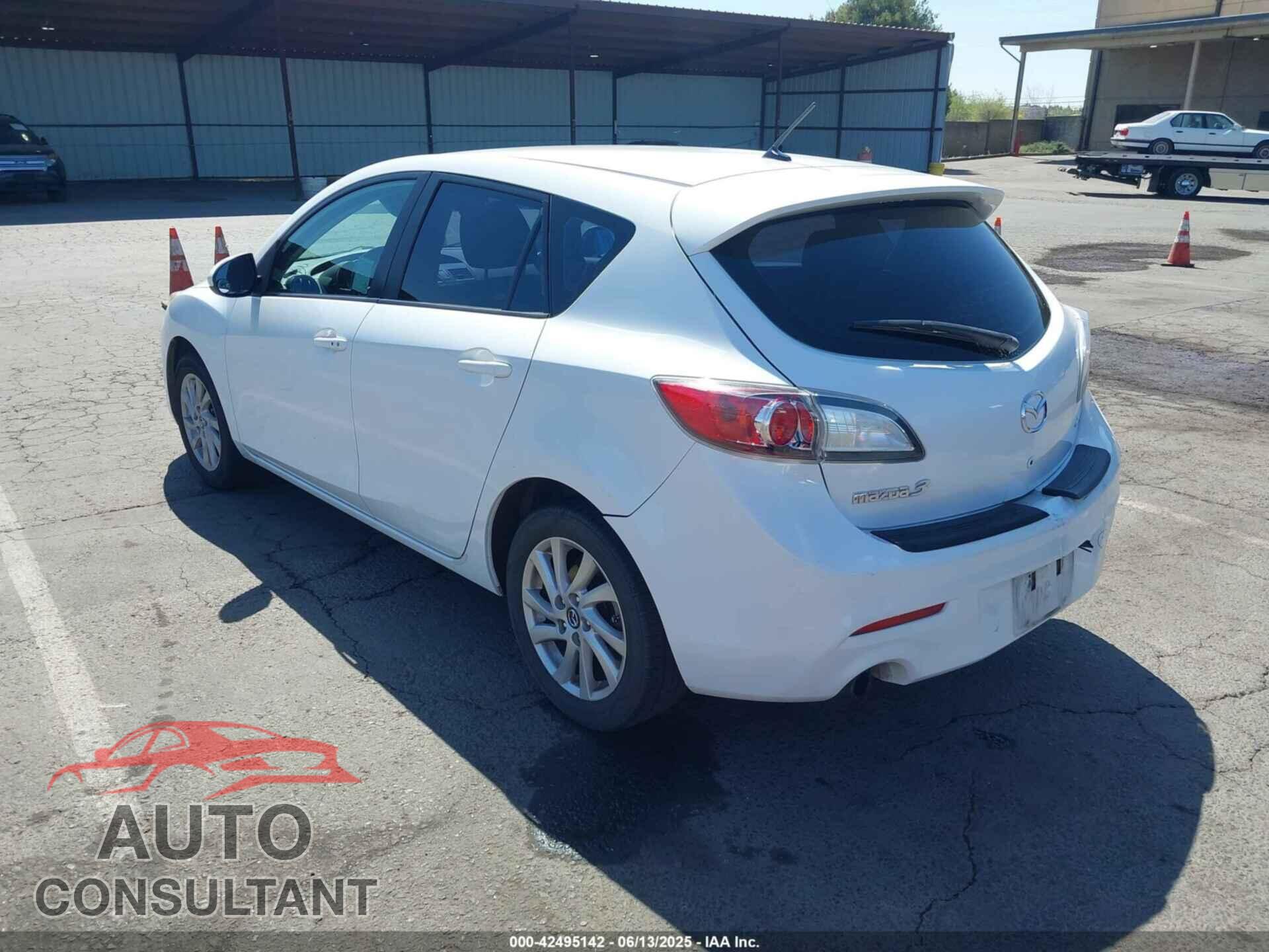 MAZDA MAZDA3 2013 - JM1BL1LP6D1734530