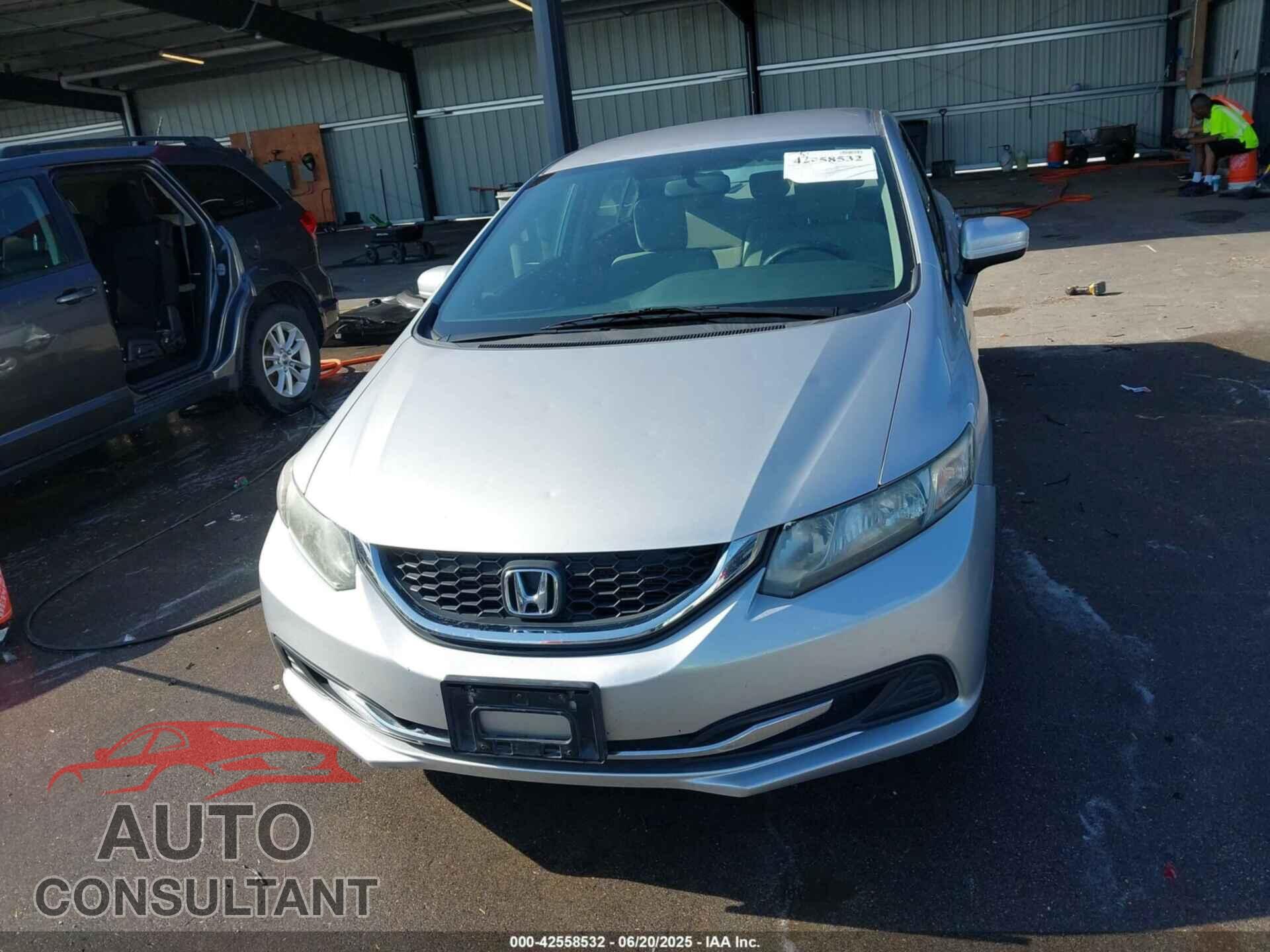 HONDA CIVIC 2014 - 19XFB2F59EE041390