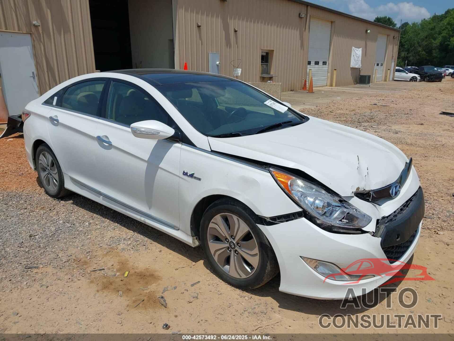 HYUNDAI SONATA HYBRID 2015 - KMHEC4A46FA123032
