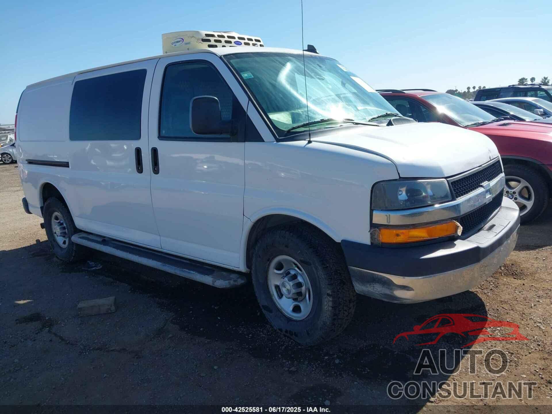 CHEVROLET EXPRESS CARGO 2021 - 1GCWGAF71M1242604