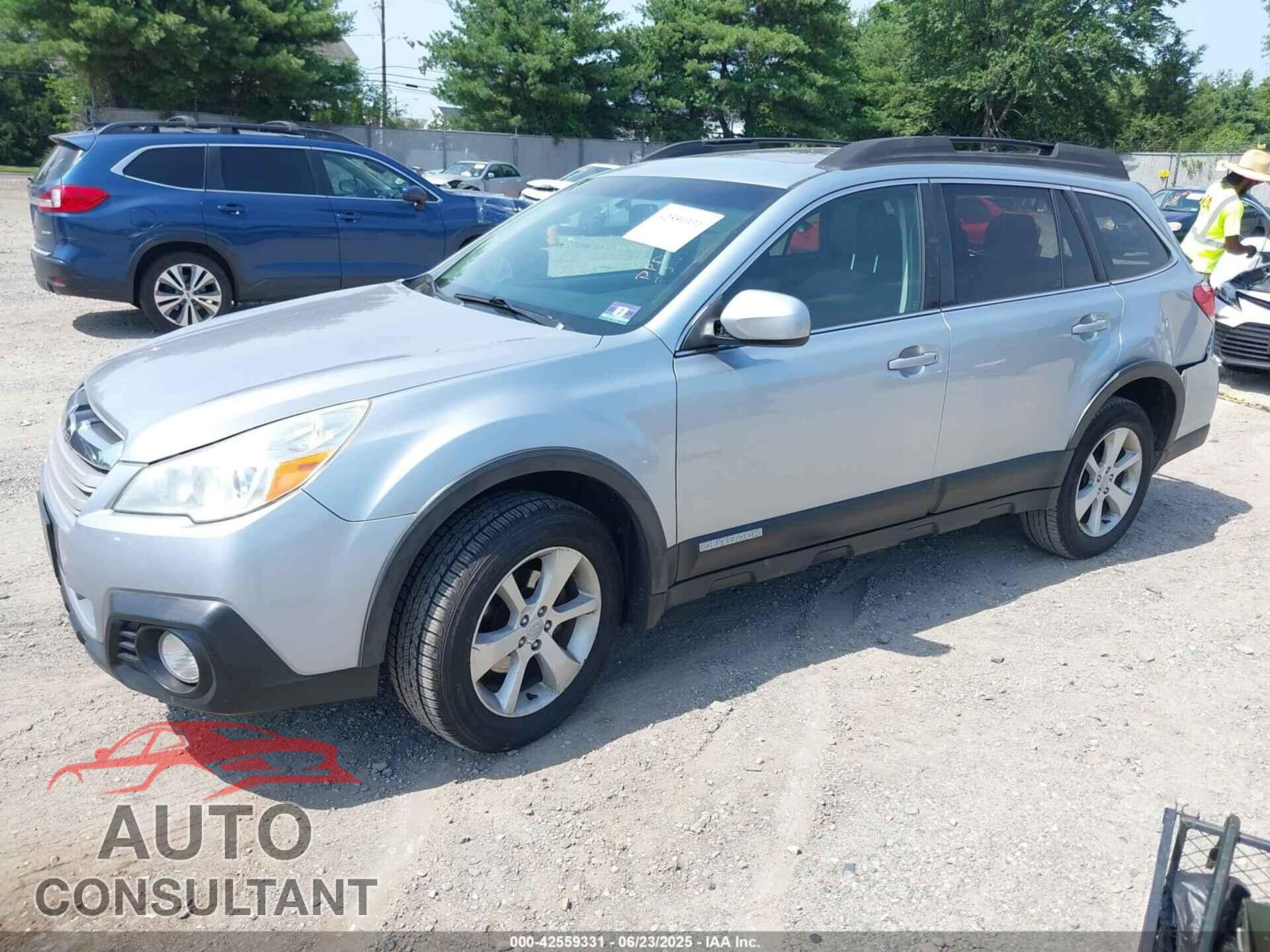 SUBARU OUTBACK 2014 - 4S4BRBDC4E3218524