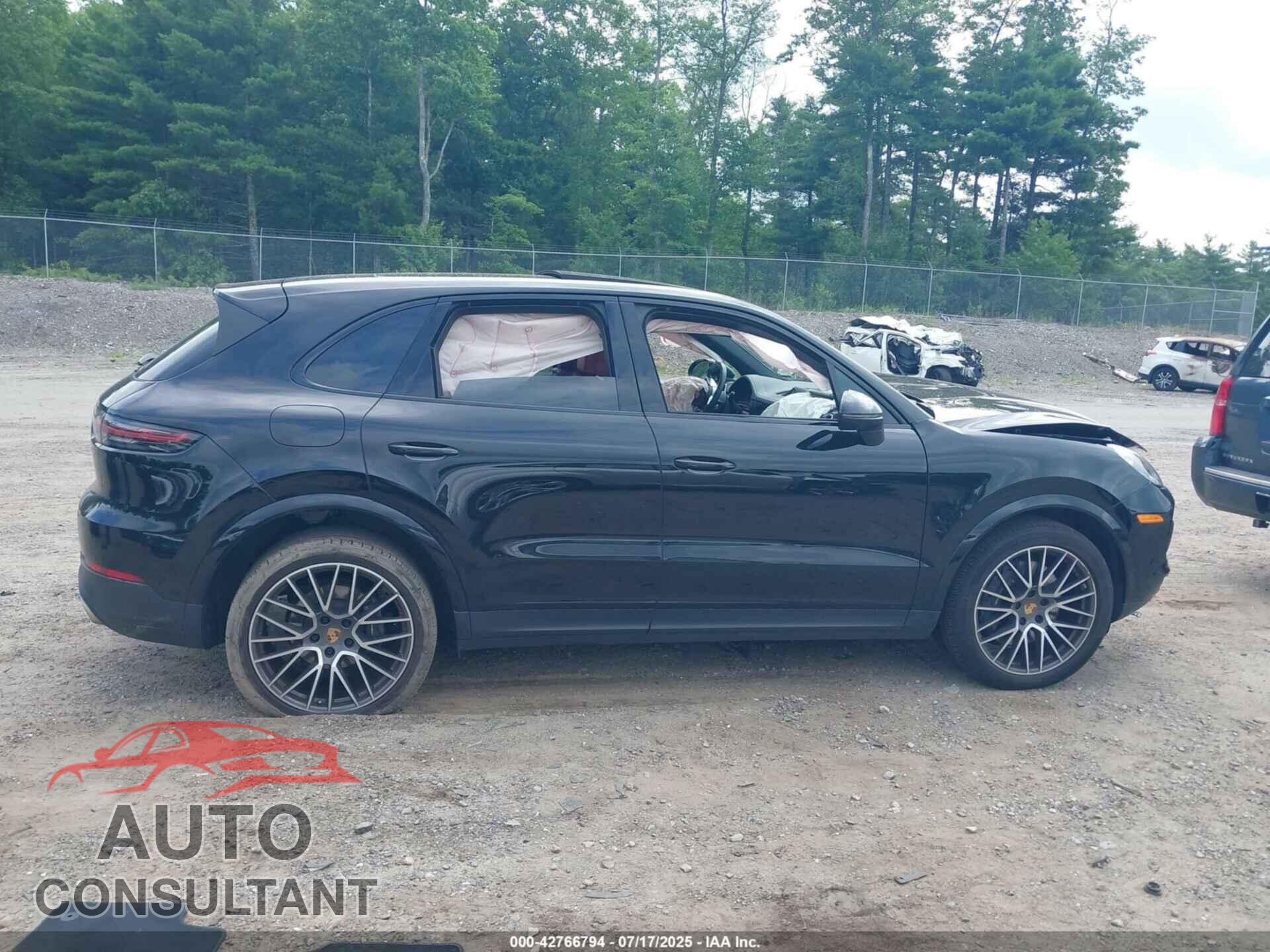 PORSCHE CAYENNE 2021 - WP1AA2AYXMDA08444