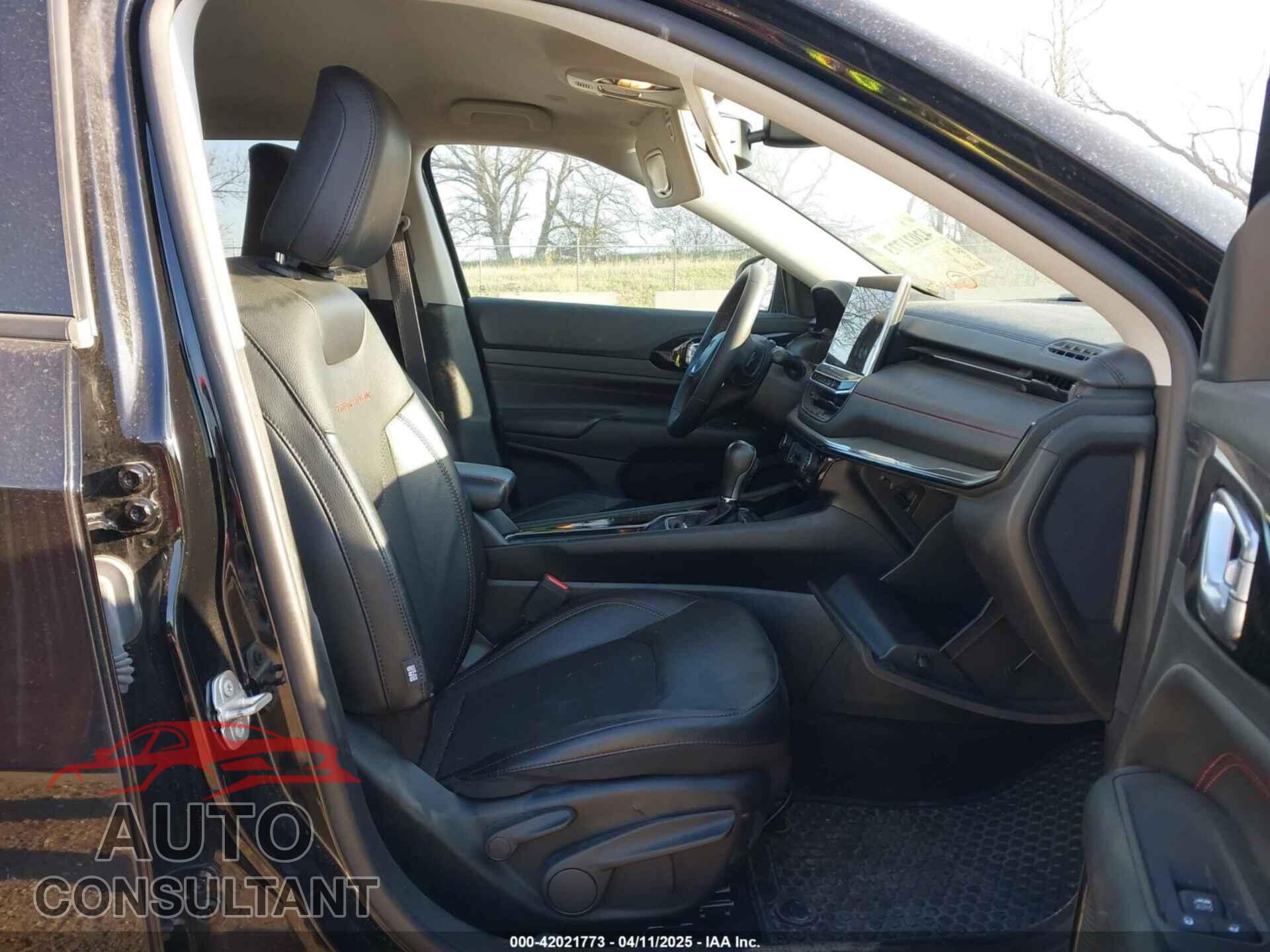 JEEP COMPASS 2022 - 3C4NJDDB1NT133835