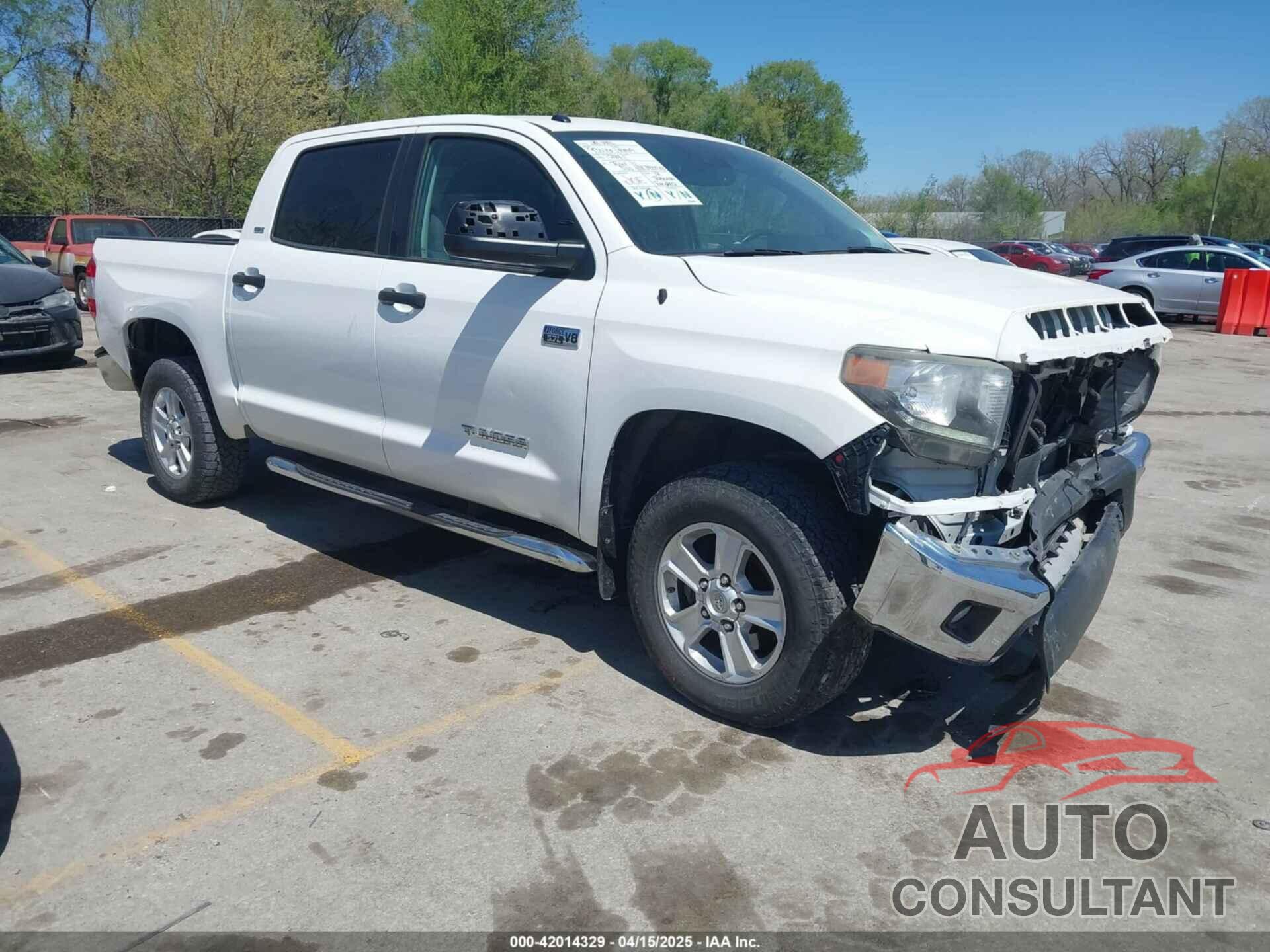 TOYOTA TUNDRA 2018 - 5TFDW5F14JX742259