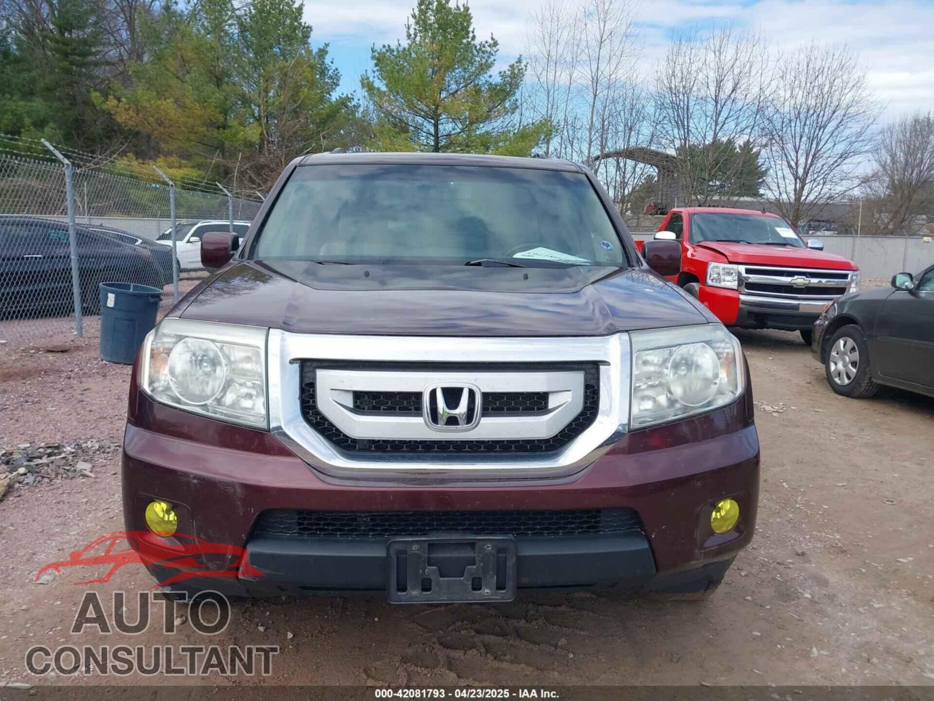 HONDA PILOT 2011 - 5FNYF4H58BB001023