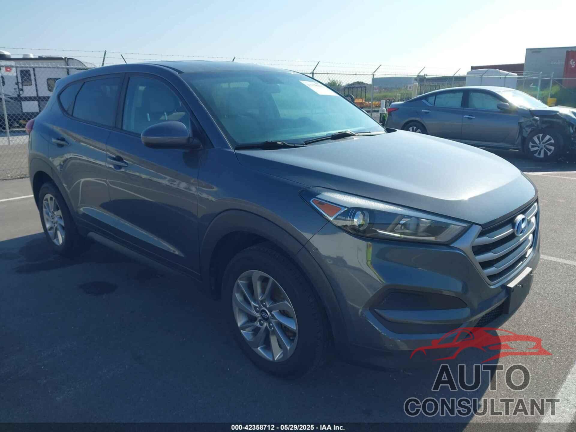 HYUNDAI TUCSON 2018 - KM8J2CA44JU655348