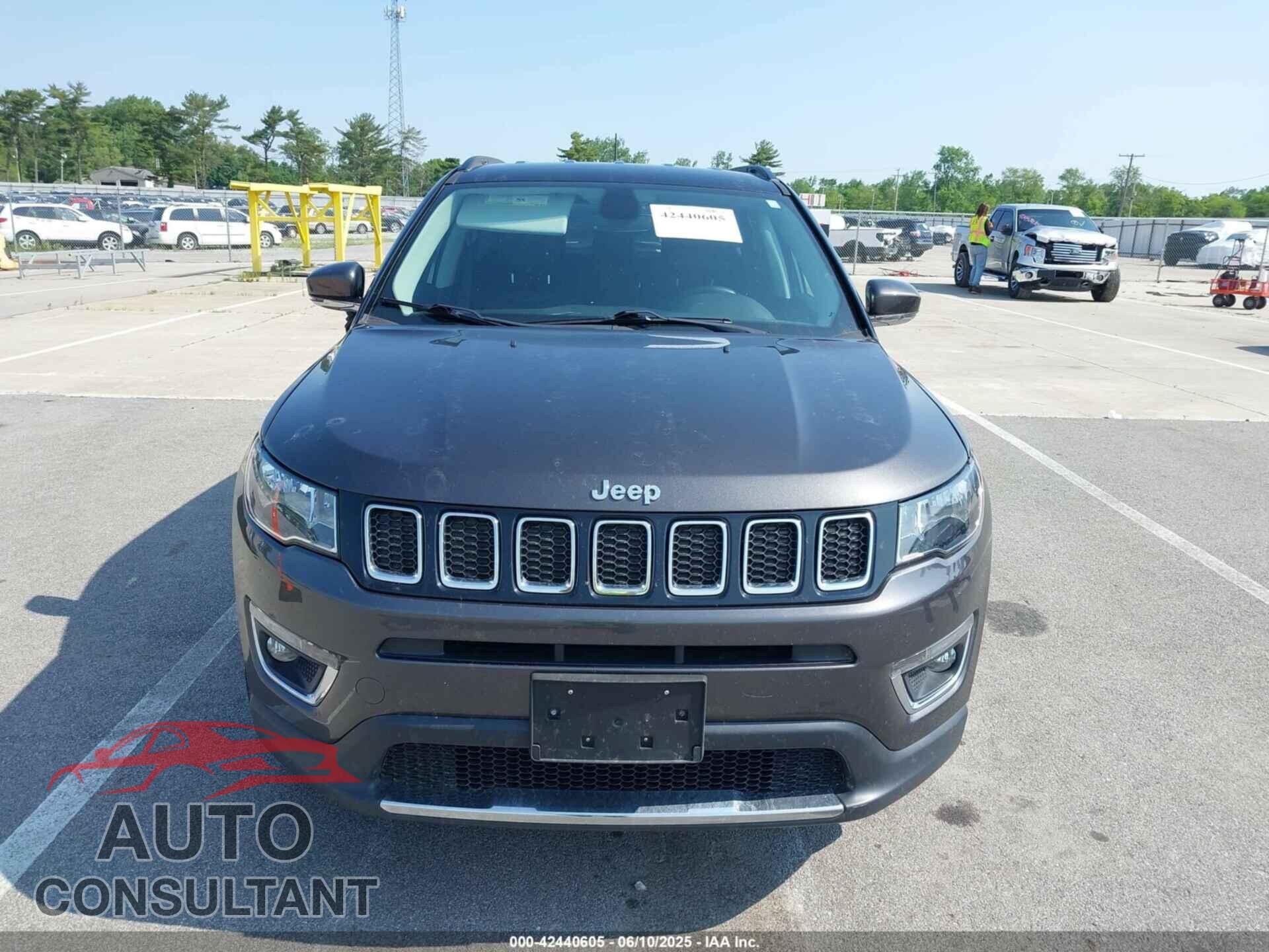 JEEP COMPASS 2019 - 3C4NJDCB2KT734474