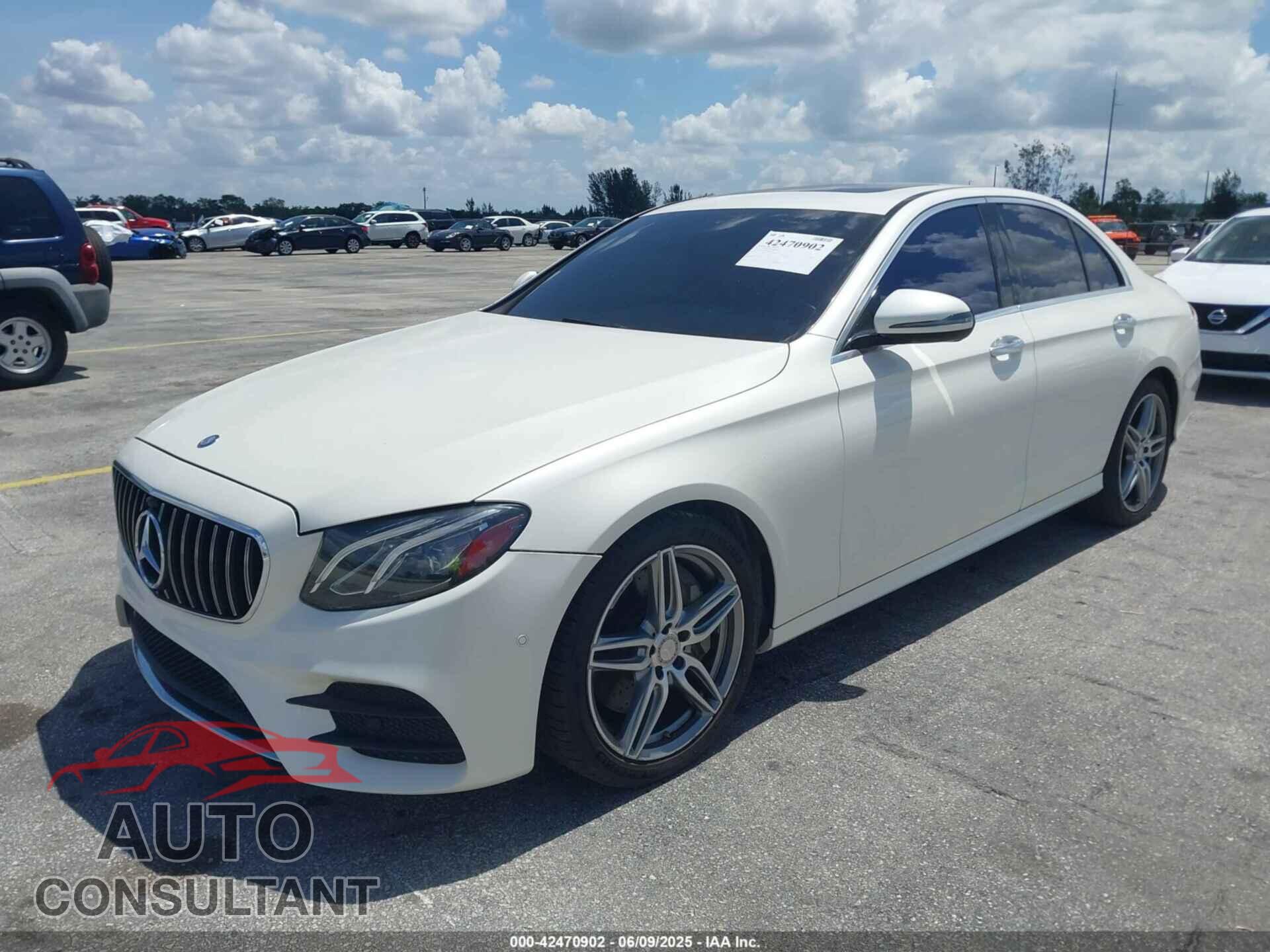 MERCEDES-BENZ E 300 2017 - WDDZF4JB2HA068776