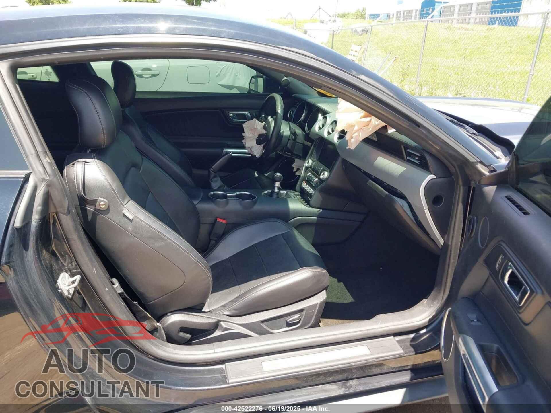FORD MUSTANG 2017 - 1FA6P8CF2H5319778