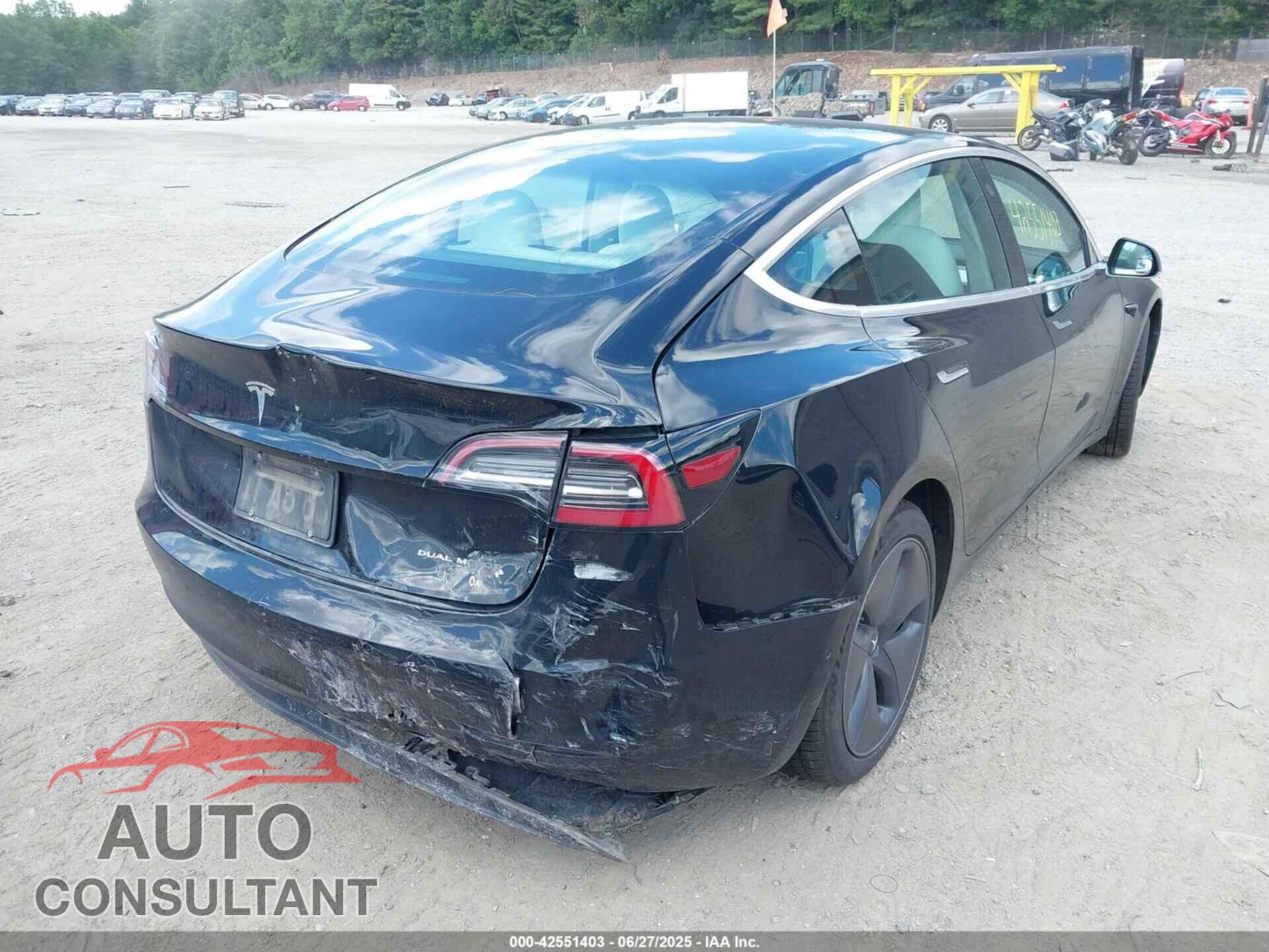 TESLA MODEL 3 2019 - 5YJ3E1EB7KF390498