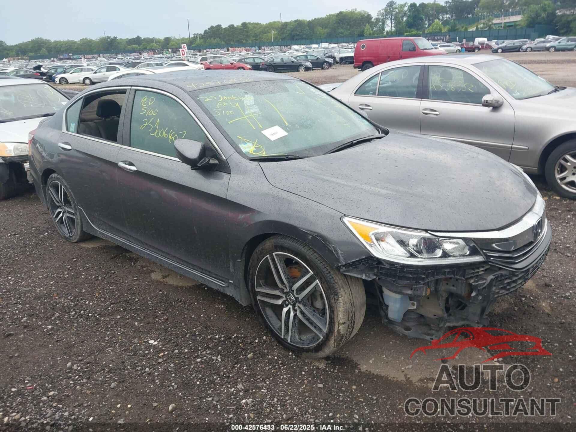 HONDA ACCORD 2017 - 1HGCR2F17HA232567