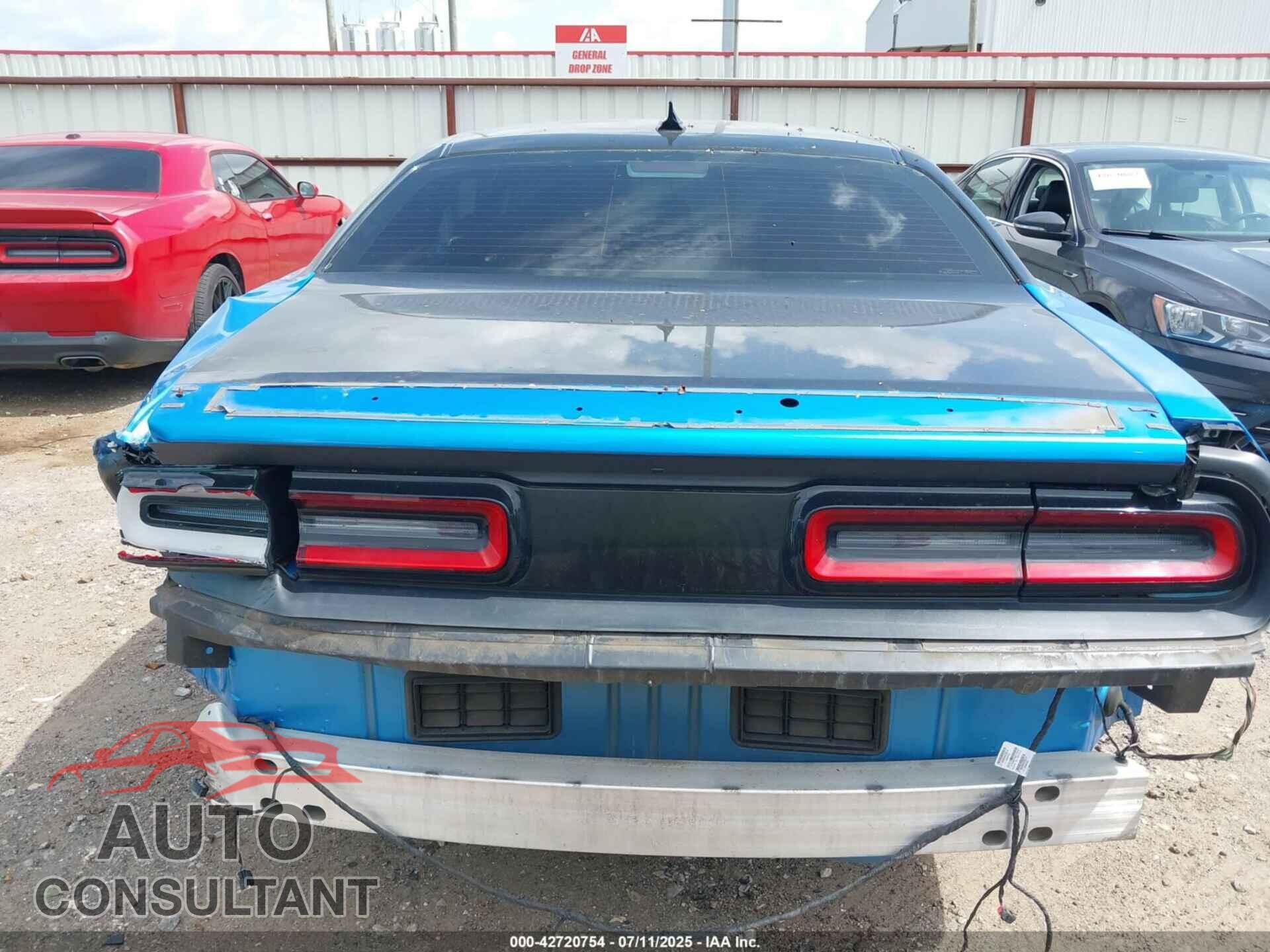DODGE CHALLENGER 2016 - 2C3CDZBT8GH253722