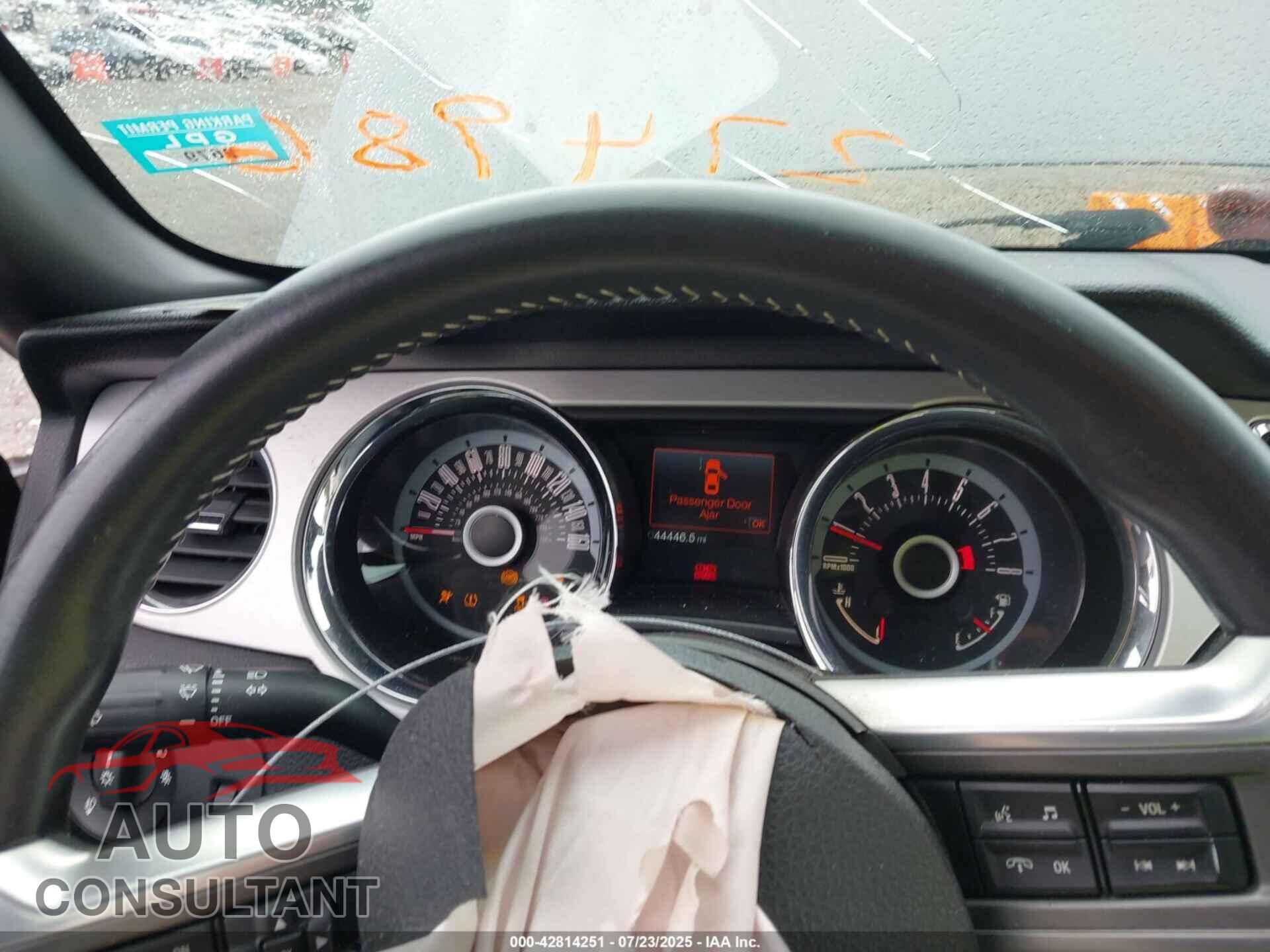 FORD MUSTANG 2013 - 1ZVBP8CF2D5274986