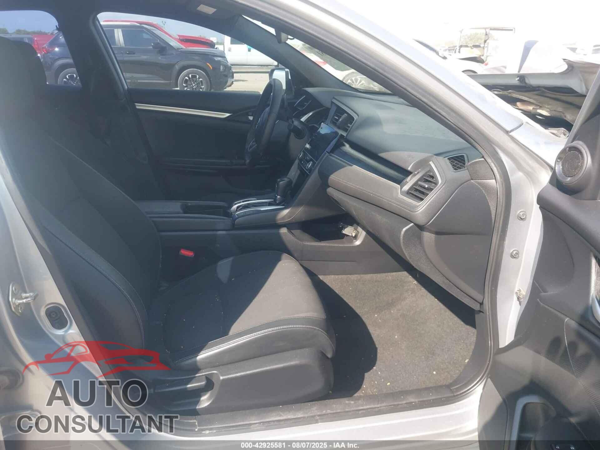 HONDA CIVIC 2019 - 2HGFC2F86KH603934