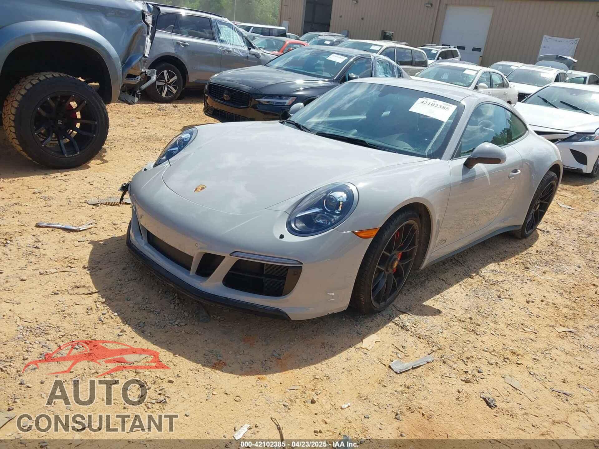 PORSCHE 911 2018 - WP0AB2A98JS123719