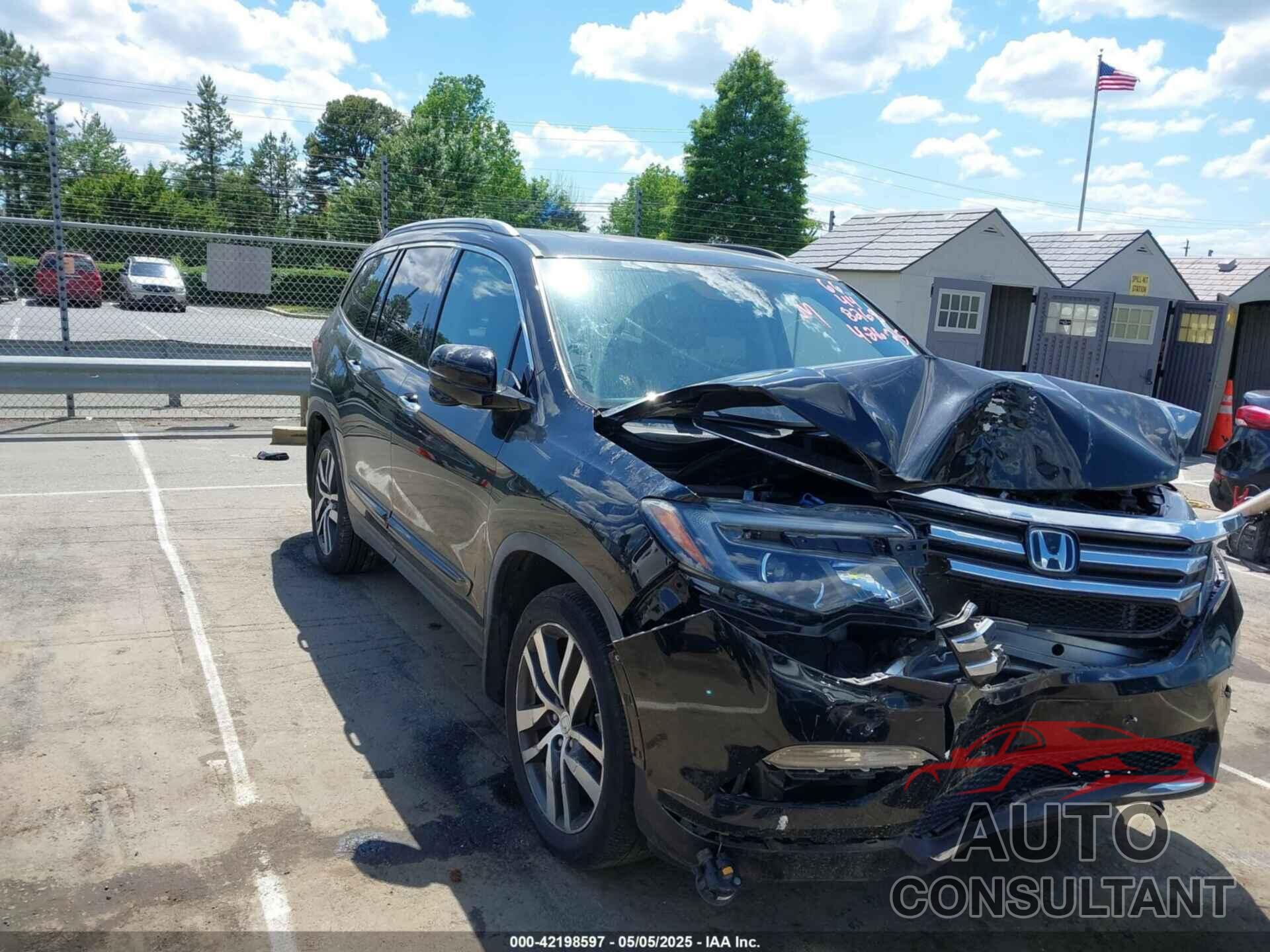 HONDA PILOT 2017 - 5FNYF5H91HB038268