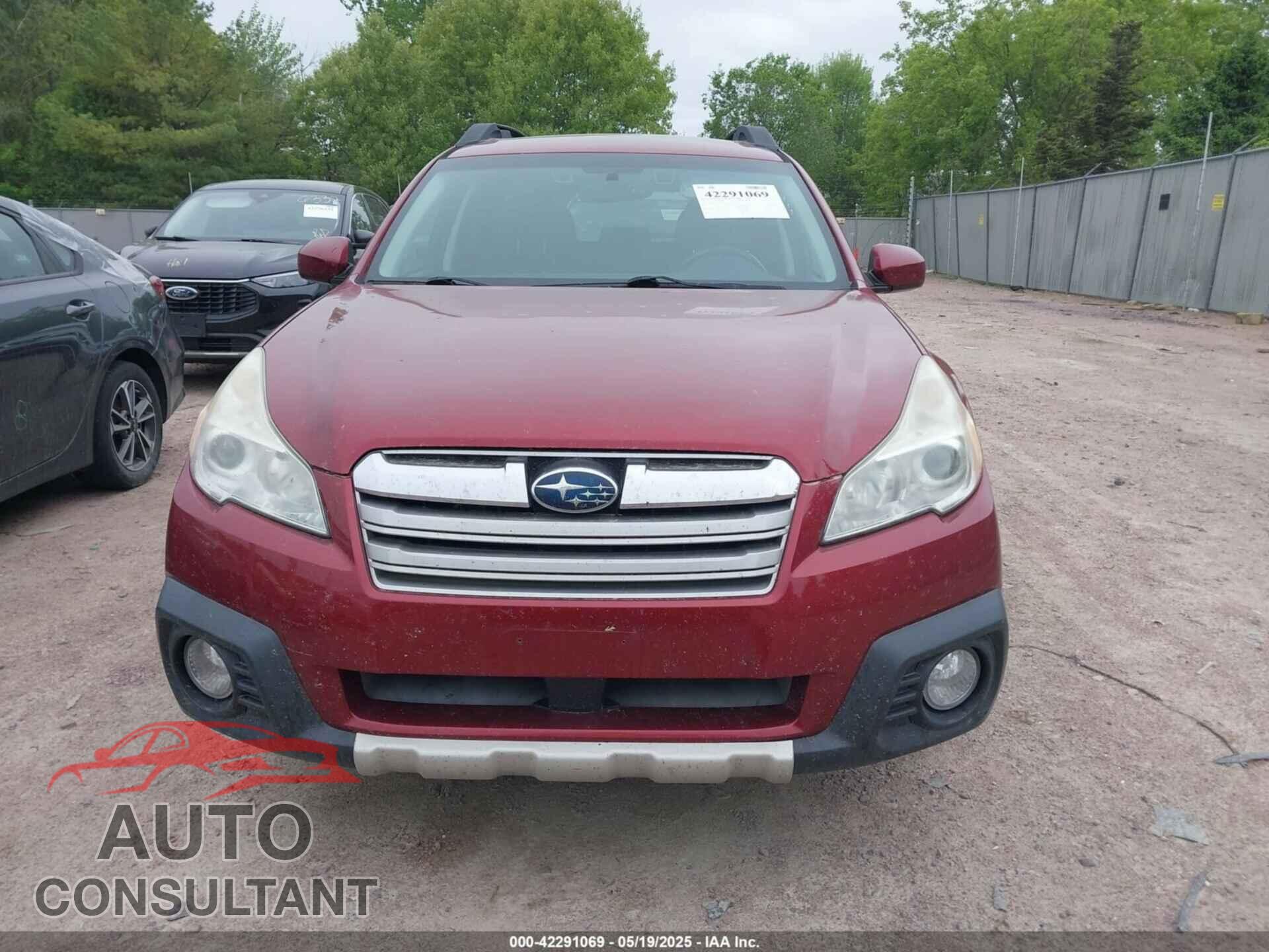 SUBARU OUTBACK 2013 - 4S4BRCPC8D3257021