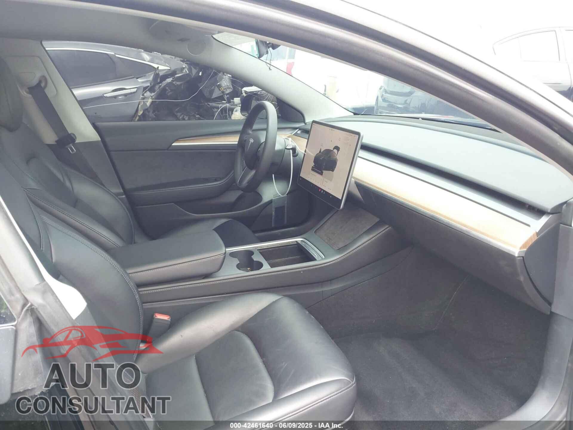 TESLA MODEL 3 2023 - 5YJ3E1EAXPF604916