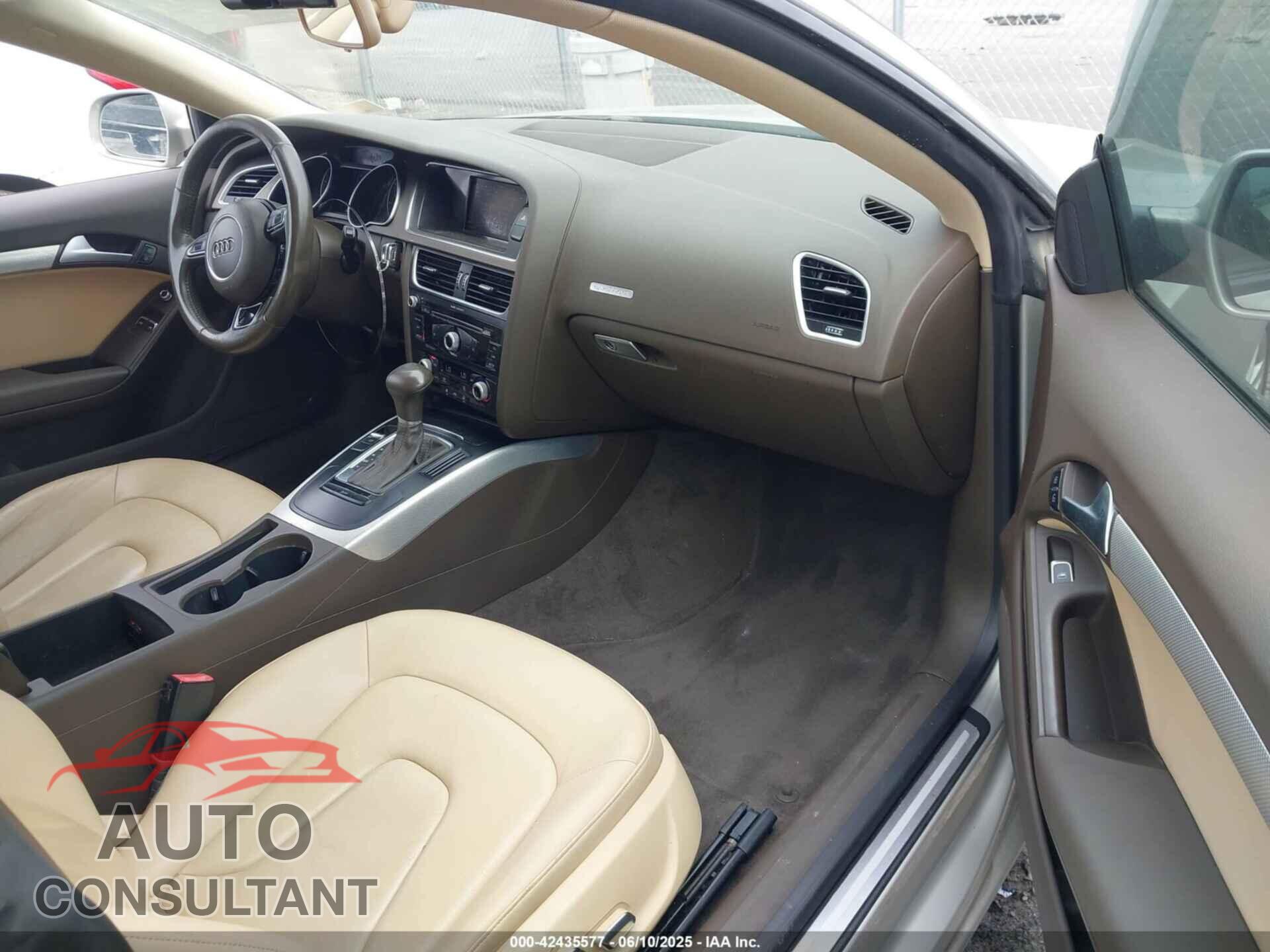 AUDI A5 2014 - WAUCFAFR2EA052753