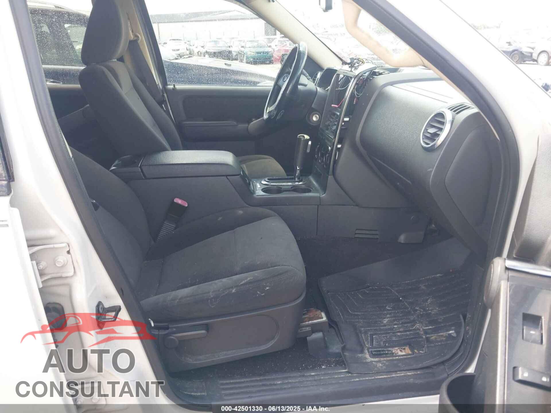 FORD EXPLORER 2010 - 1FMEU6DE4AUA03914
