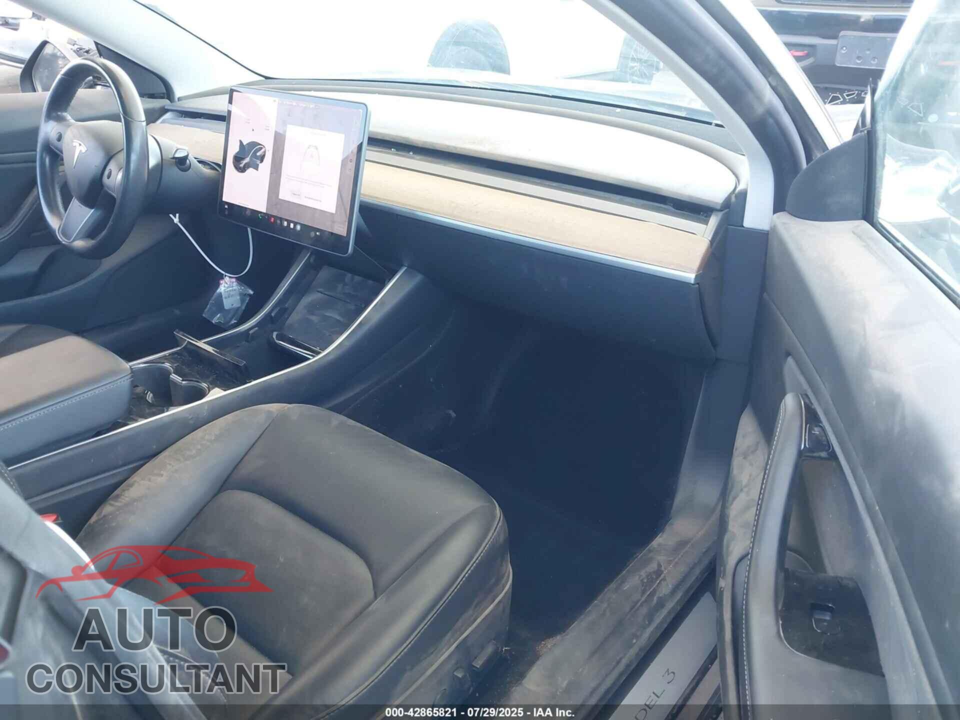 TESLA MODEL 3 2018 - 5YJ3E1EA6JF101553