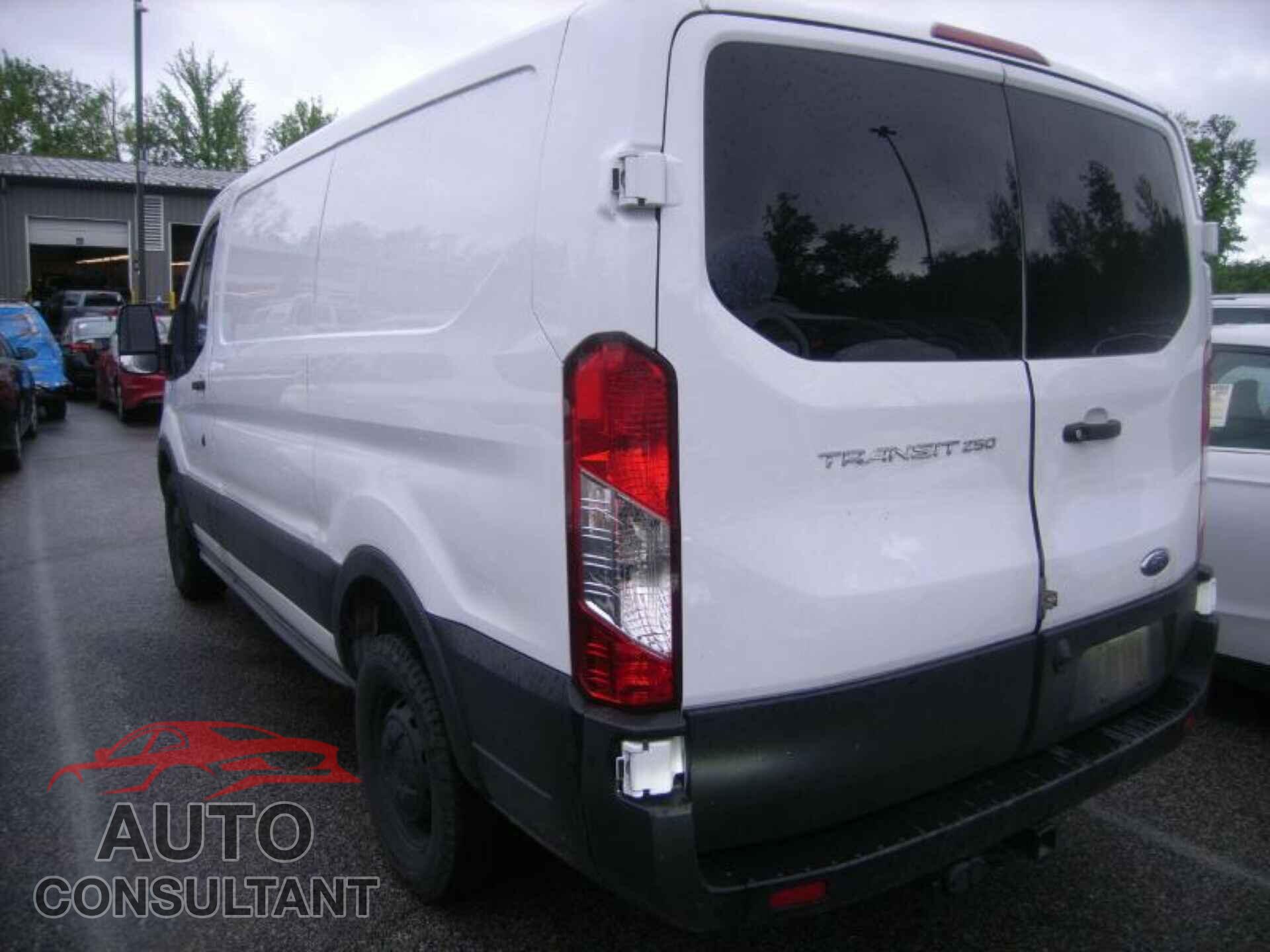FORD TRANSIT 2020 - 1FTBR1Y85LKB08444