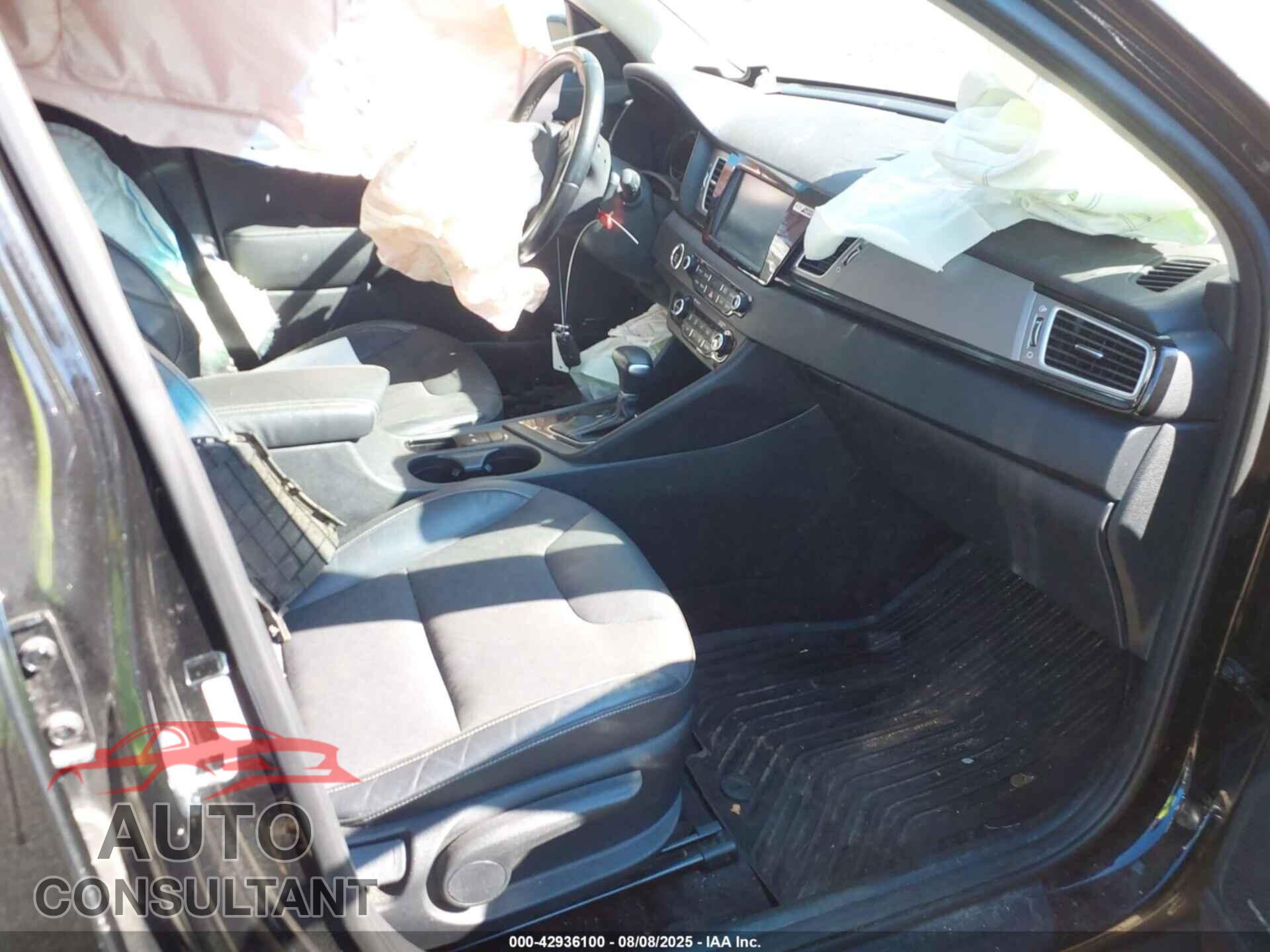 KIA NIRO 2017 - KNDCC3LC0H5077655
