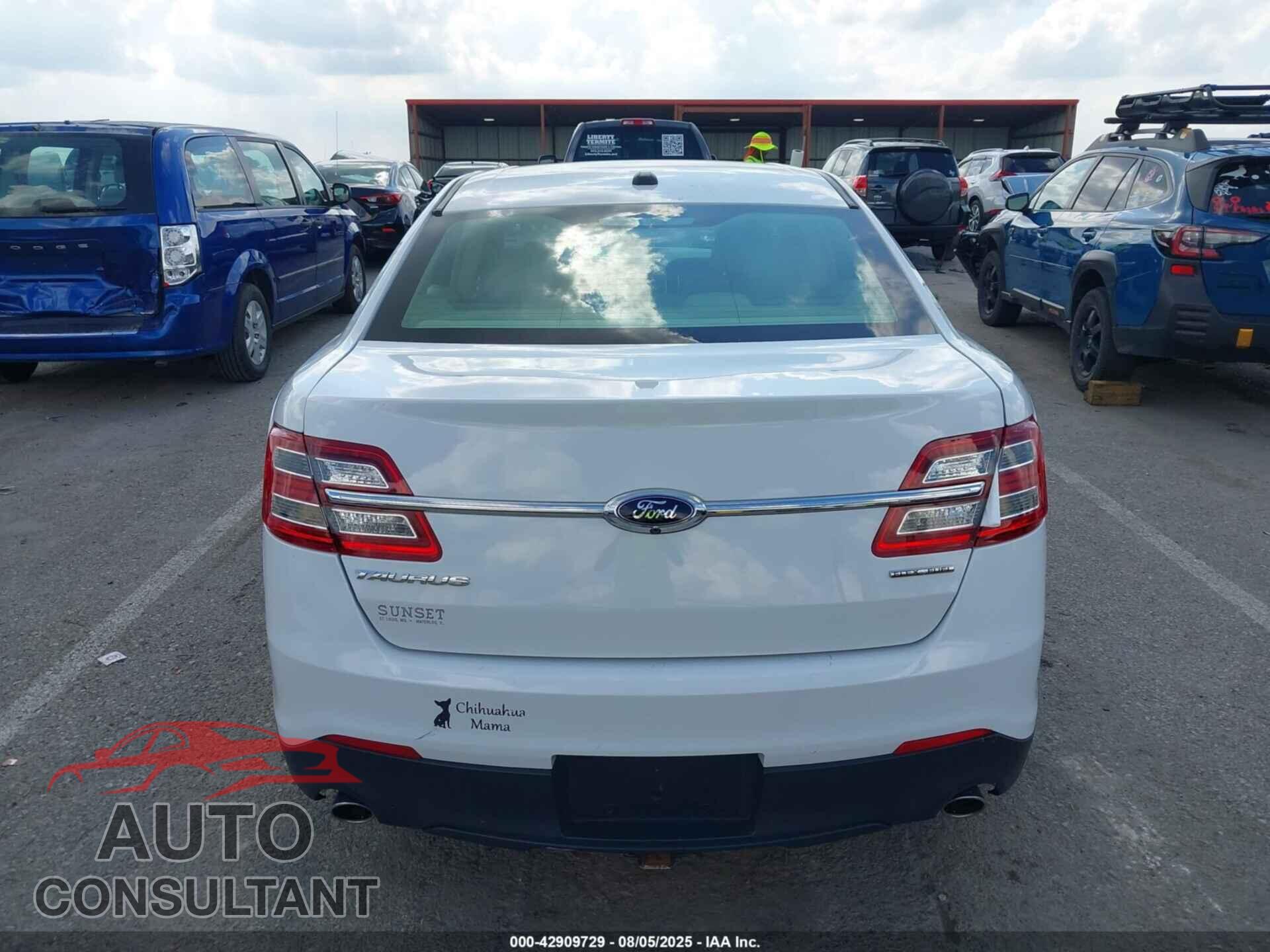 FORD TAURUS 2016 - 1FAHP2D84GG158262
