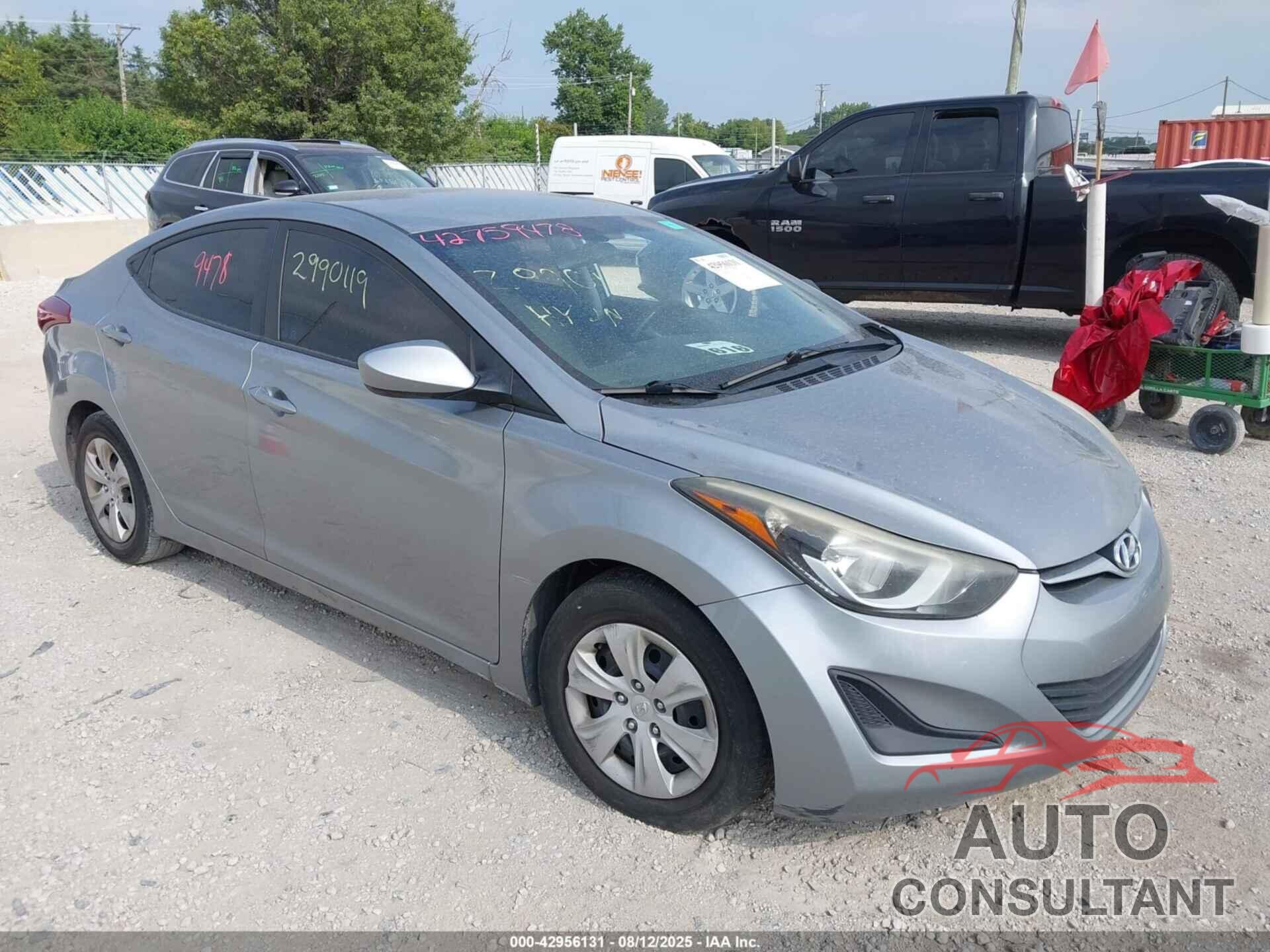 HYUNDAI ELANTRA 2016 - 5NPDH4AE1GH669838